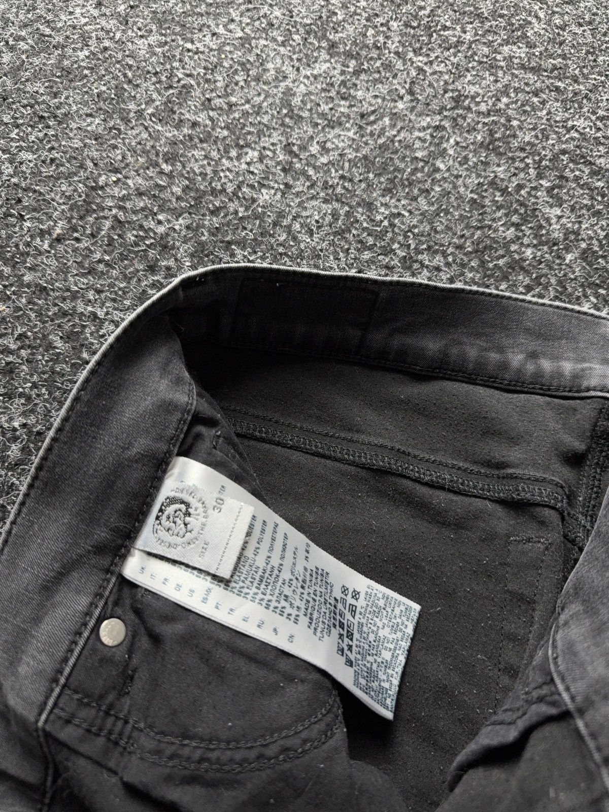 Diesel 00s Y2K Diesel D-RONISY Grey Slim Jeans Clean Minimal Fit Size 30" / US 8 / IT 44 - 11 Thumbnail