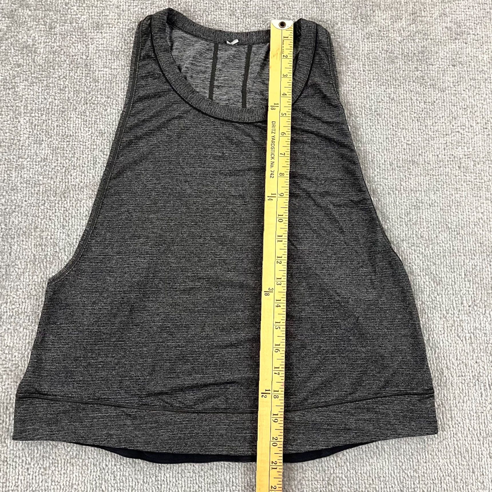 Lululemon LULULEMON Shirt Womens Size 4/6 Heather Gray Pace Perfect Tank Top Running Train Tank Sleeveless Shirt Cross Training Gym & Training Size M / US 6-8 / IT 42-44 - 5 Thumbnail