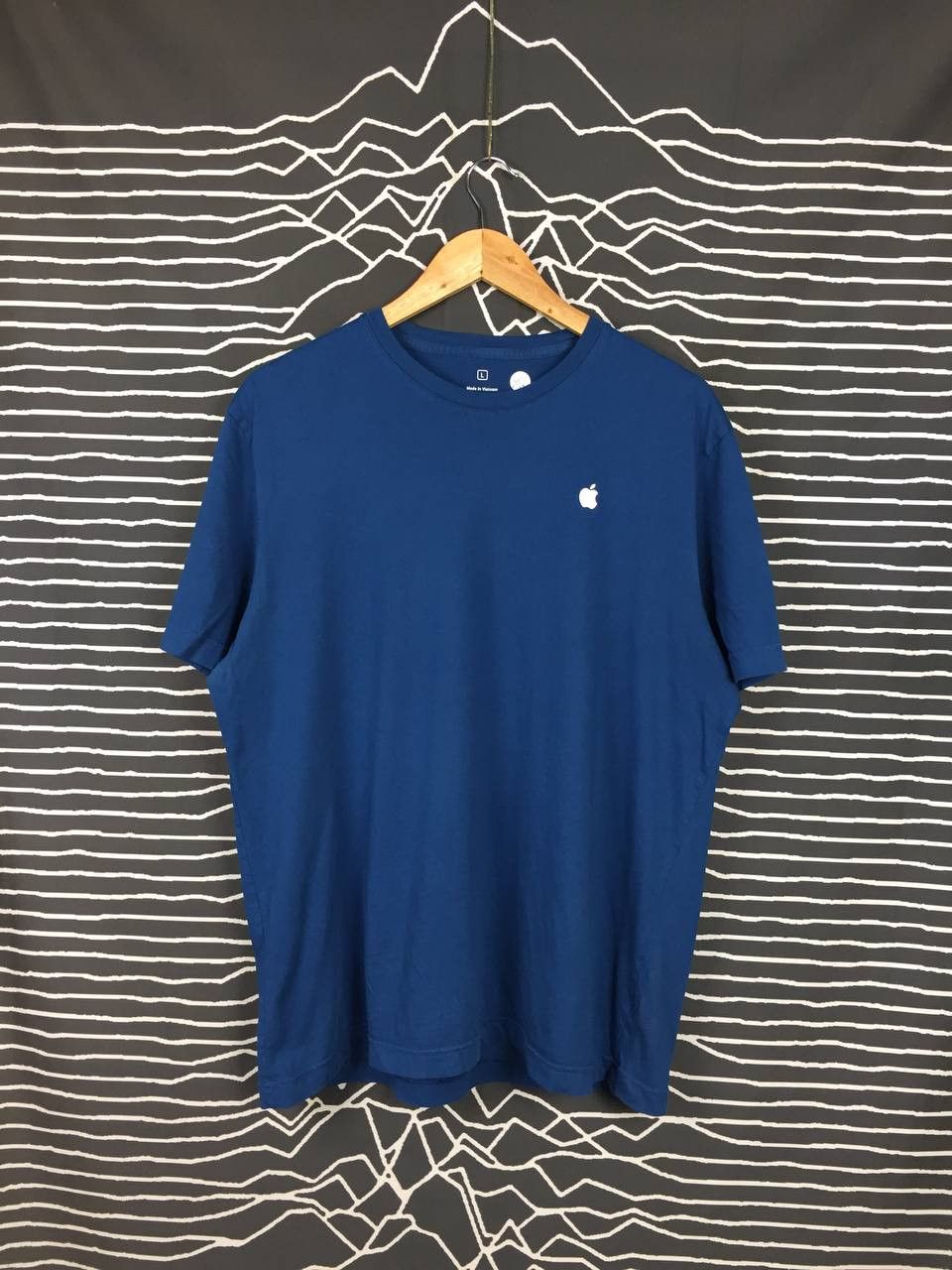 Apple Vtg Apple Macintosh Logo Techwear Tee Size US L / EU 52-54 / 3 - 1 Thumbnail