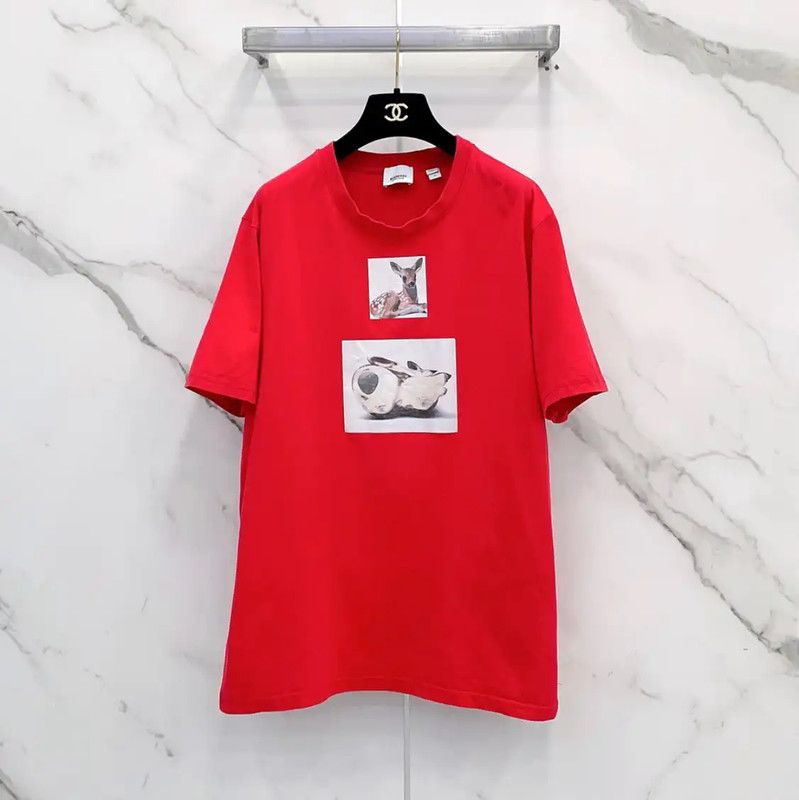Burberry Burberry Red Cotton T-Shirt with Graphics Size M / US 6-8 / IT 42-44 - 1 Thumbnail