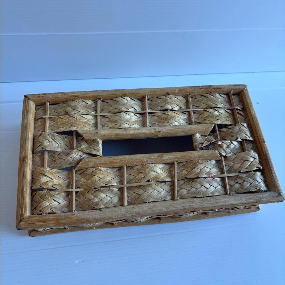 Designer Vintage Boho Bamboo Reed Rattan Woven Tissue Box Cover Size ONE SIZE - 2 Thumbnail