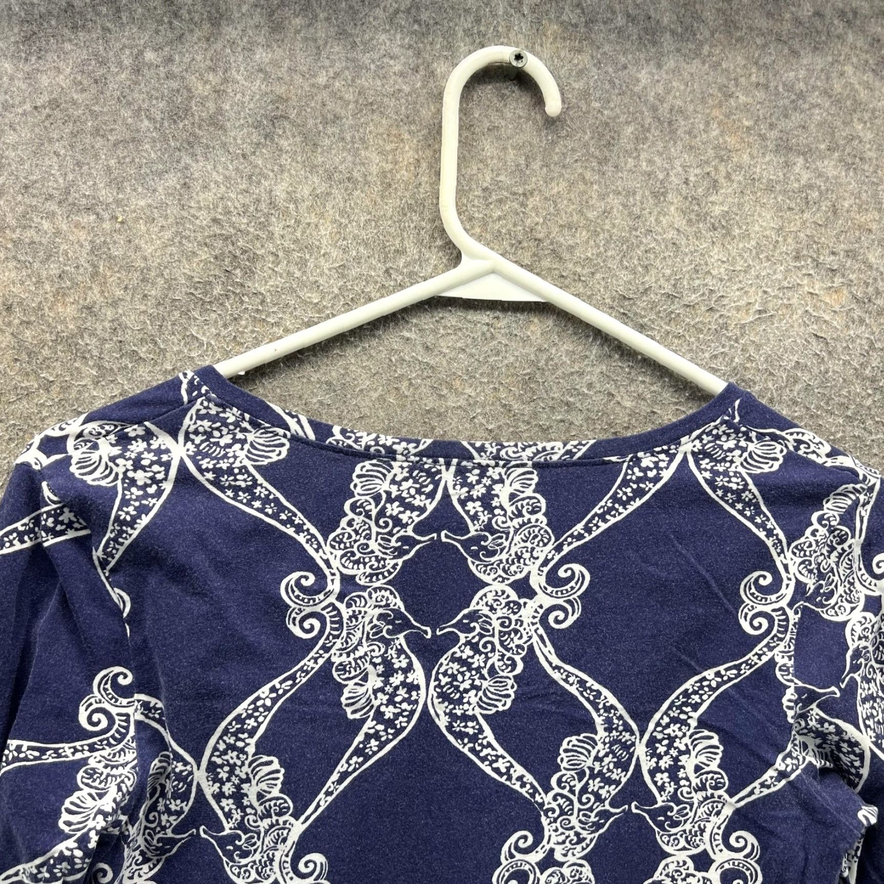 Lilly Pulitzer Lilly Pulitzer Shirt Womens Small Blue Floral V Neck Long Sleeve Jersey Top Size S / US 4 / IT 40 - 7 Thumbnail