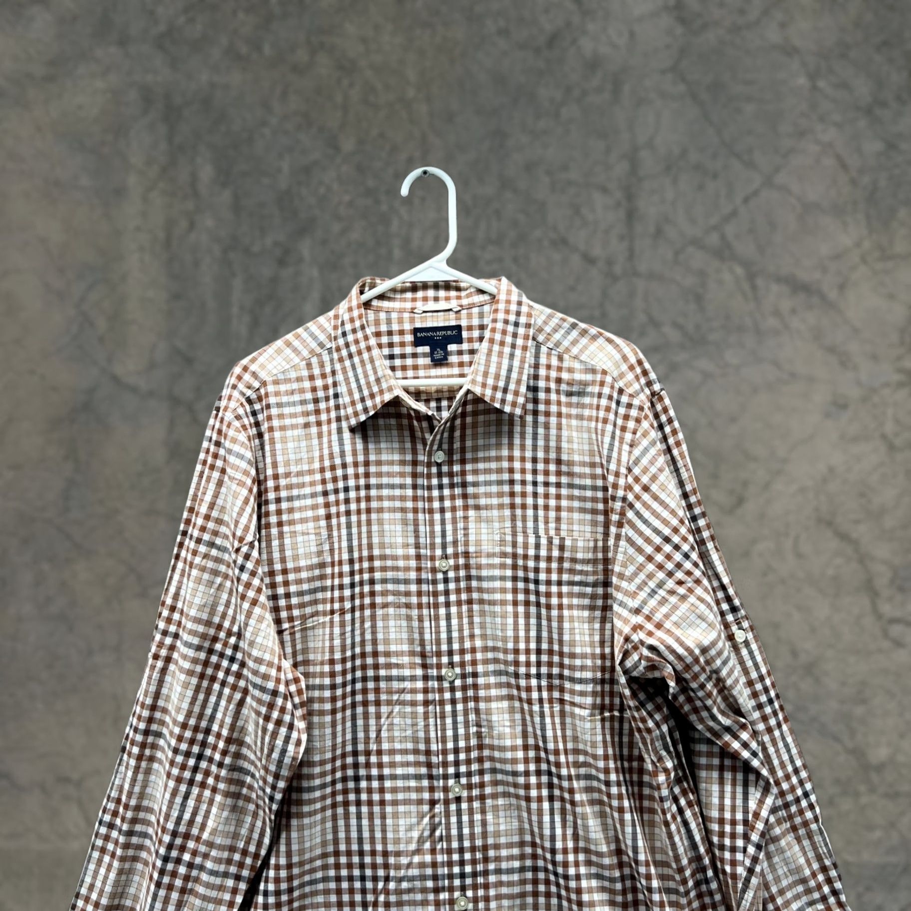 Banana Republic Banana Republic Shirt Men XL Beige Plaid Button-Down Collar-Long Sleeve Casual Formal Workwear Shirt-Size XL Mens Size US XL / EU 56 / 4 - 1 Thumbnail