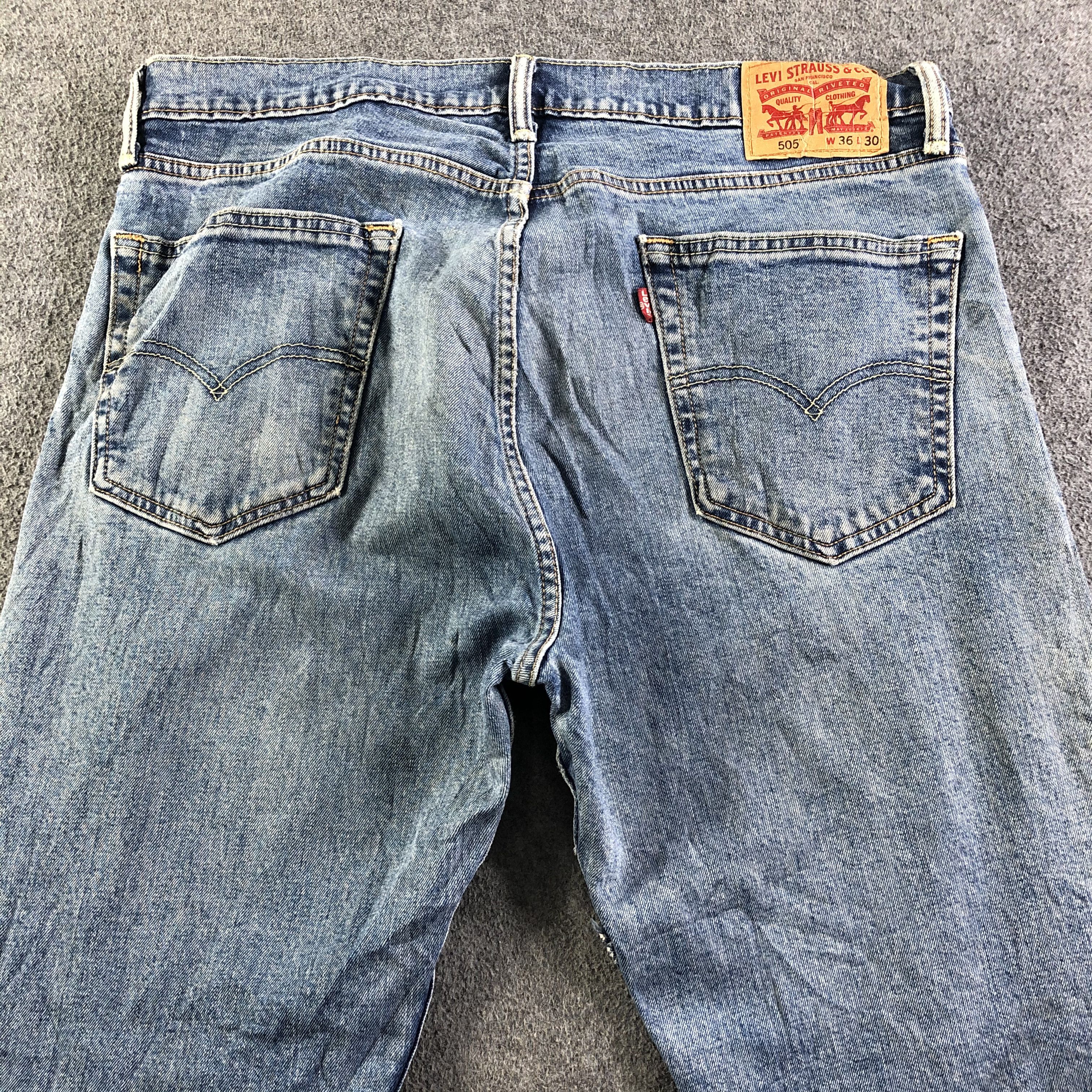 Levi's Vintage Blue Wash Levis 505 Jeans-J4216 Size US 36 / EU 52 - 4 Thumbnail