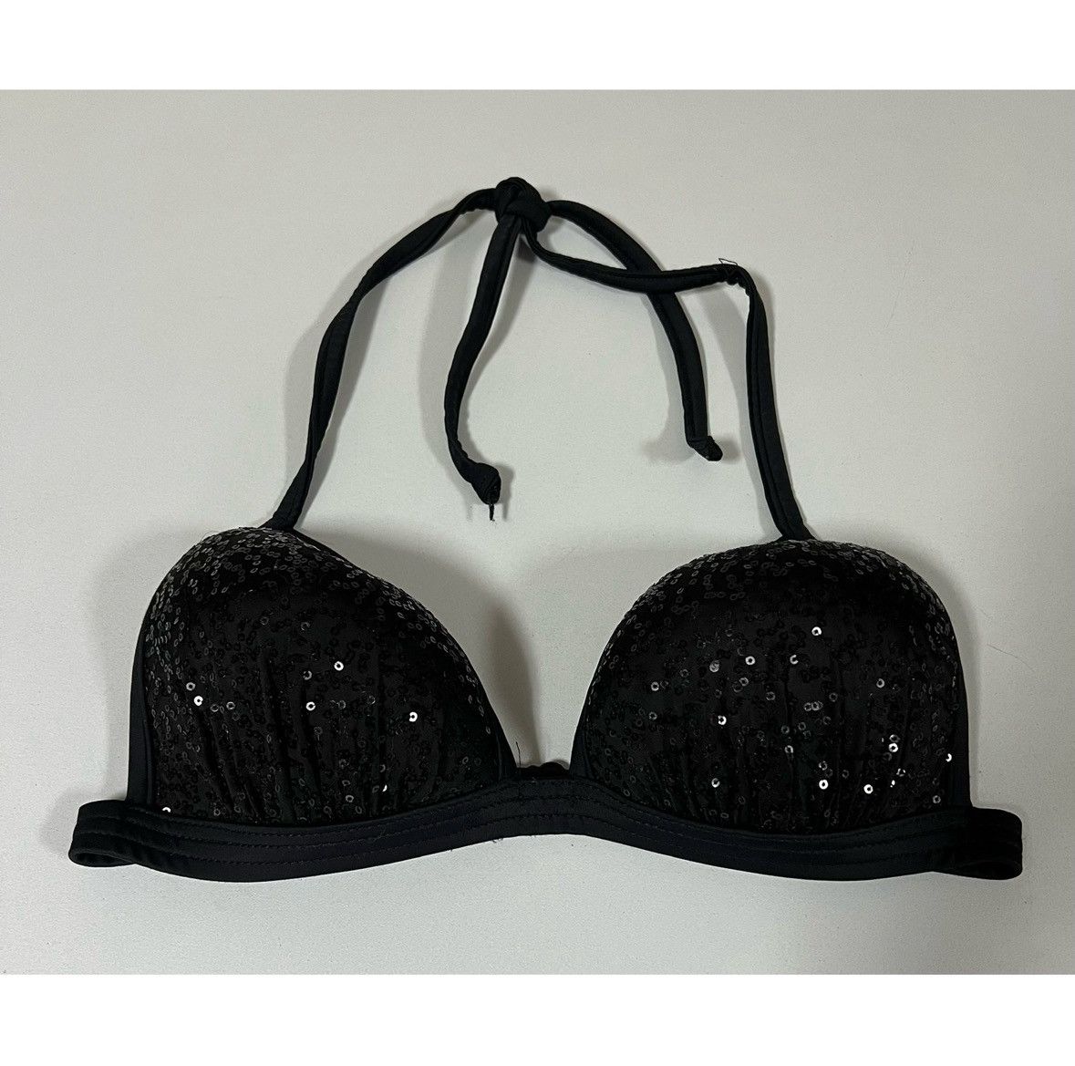 Venus × Vintage Venus Black Sequined Halter Bikini Top Bathing Suit Size C 🖤 Size S / US 4 / IT 40 - 4 Thumbnail