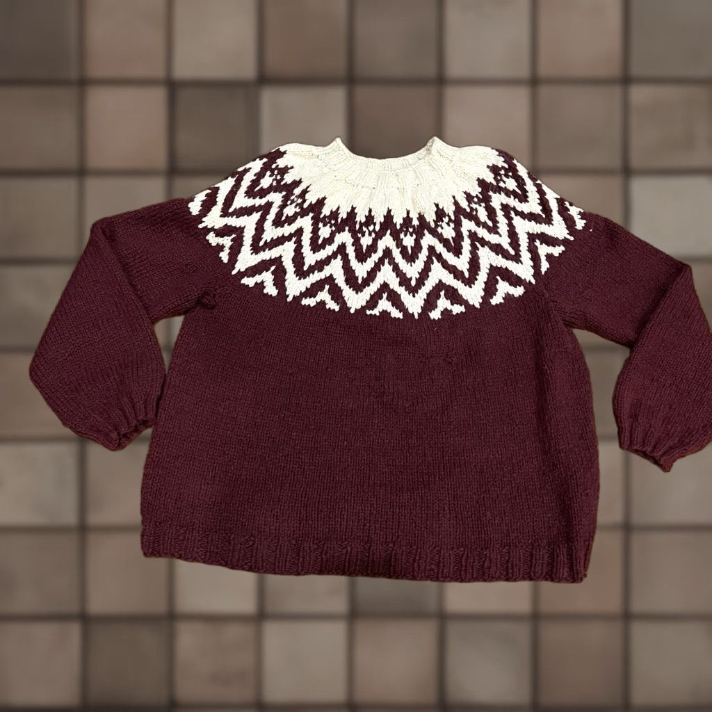 Vintage Unisex 2XL Knitted Sweater Crew Neck Long Sleeve Chunky Knit Fall Winter Casual Travel Cafe Style Maroon Ivory Size XXL / US 16-18 / IT 52-54 - 1 Thumbnail