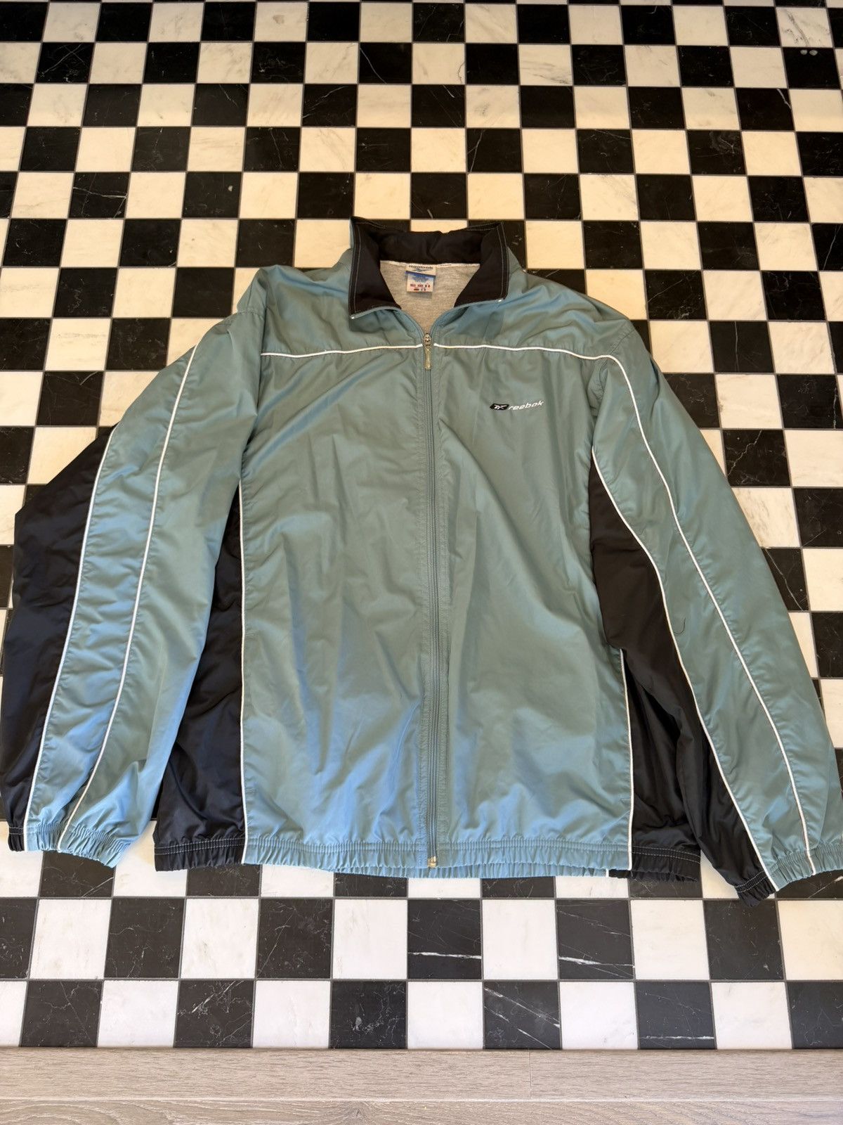 Reebok Reebok vintage jacket Size US L / EU 52-54 / 3 - 2 Thumbnail