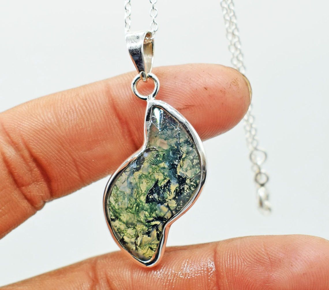Natural Green Moss Agate Necklace 925K Silver Pendant 18