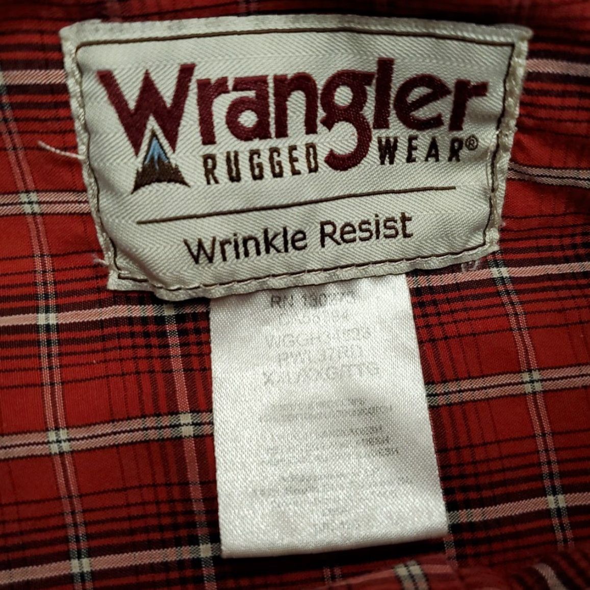 Wrangler VINTAGE Wrangler Shirt Mens 2XL Red Plaid Rugged Wear Cotton Long Sleeve Wrinkle Resistant Button-Up with Pockets Men Button-Down Collar Size US XXL / EU 58 / 5 - 5 Thumbnail