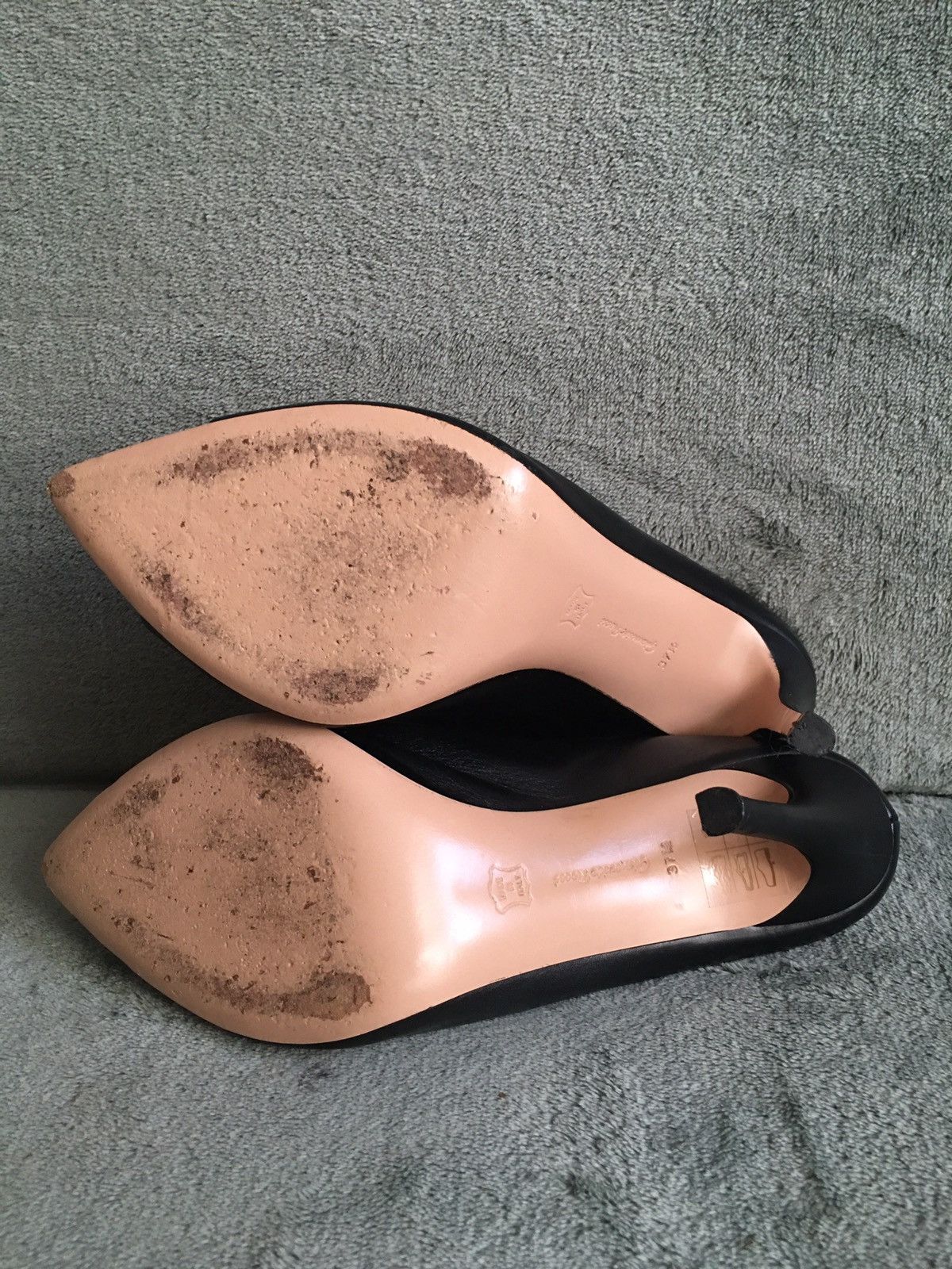 Gianvito Rossi Gianvito Rossi Nova Leather Mules Heels Shoe EU 37.5 Size US 7.5 / IT 37.5 - 10 Thumbnail