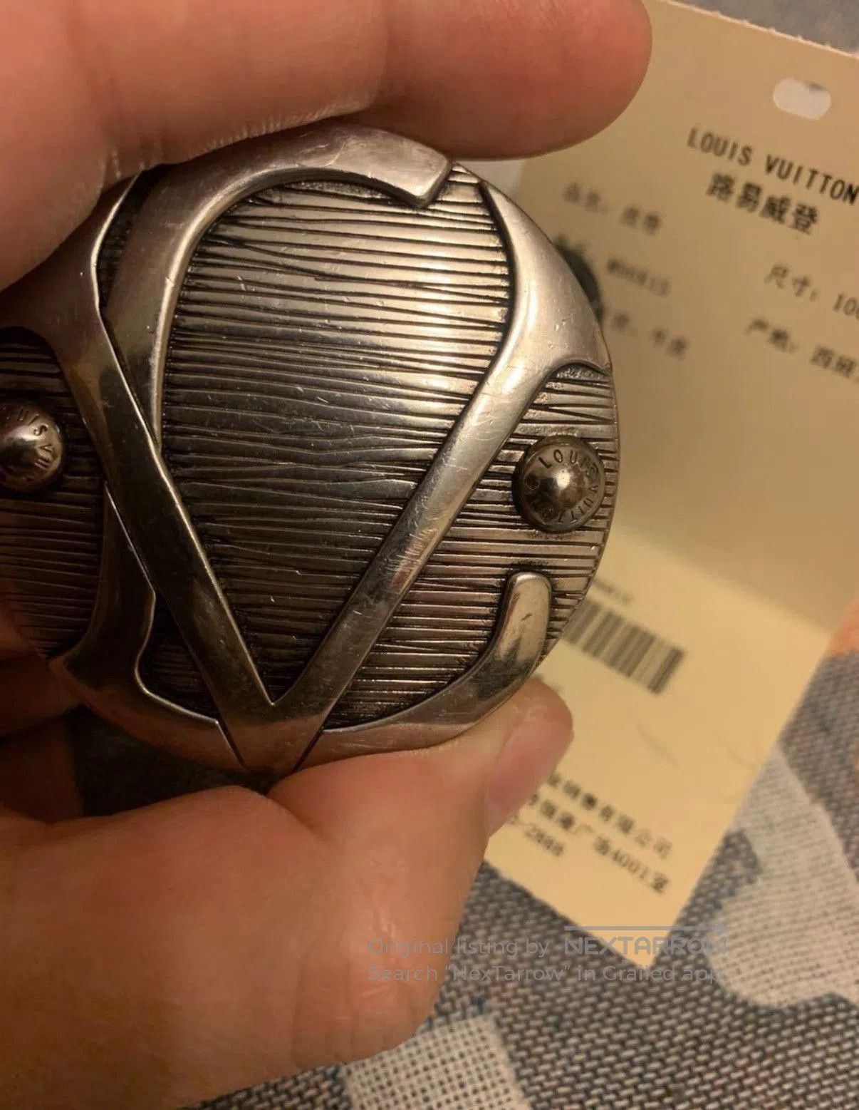 Louis Vuitton Black Leather Belt with Engraved Buckle. Size ONE SIZE - 6 Thumbnail