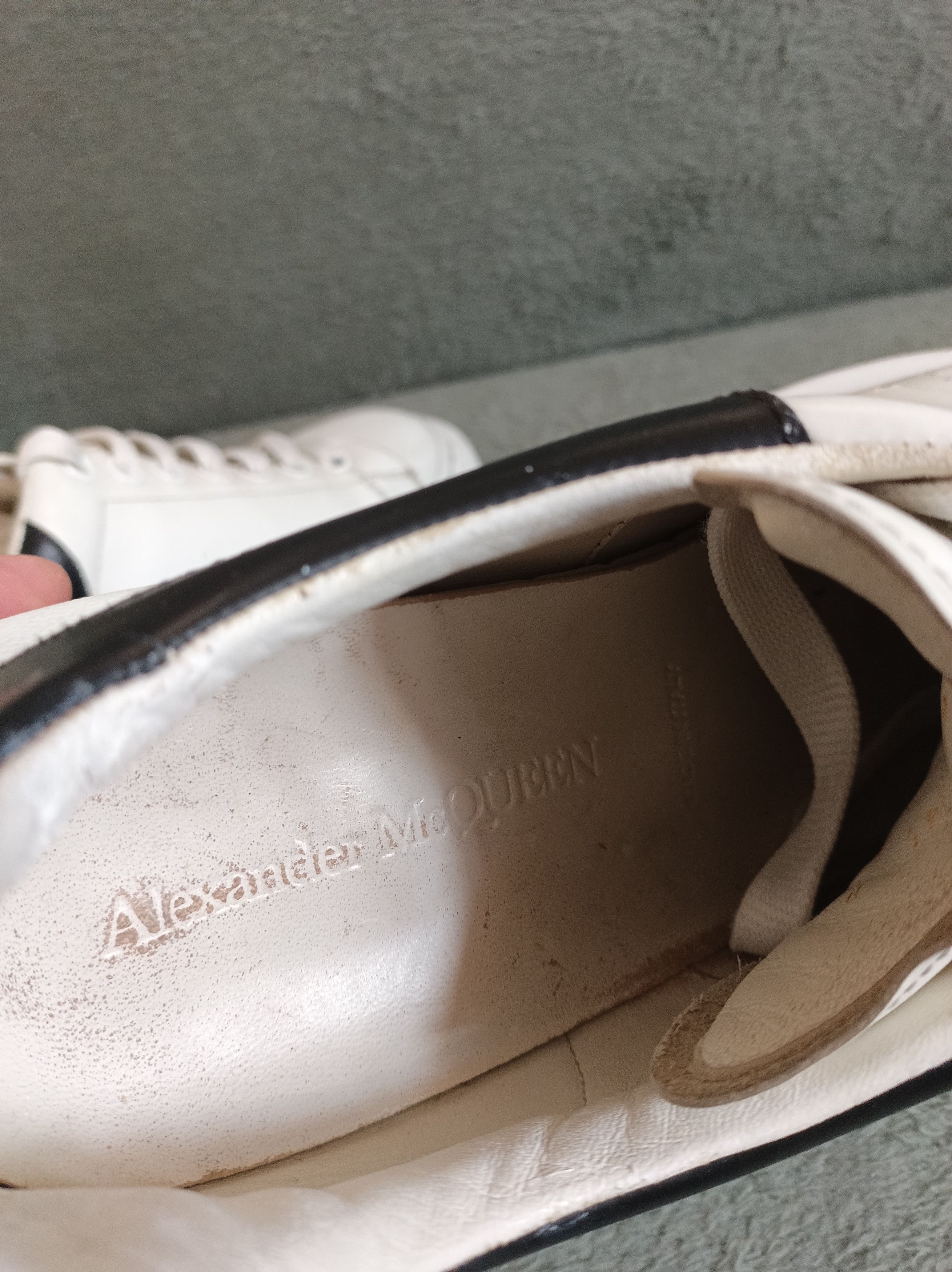 Alexander McQueen Alexander McQueen Oversized Leather Sneakers EU41 Size US 7.5 / EU 40-41 - 12 Thumbnail