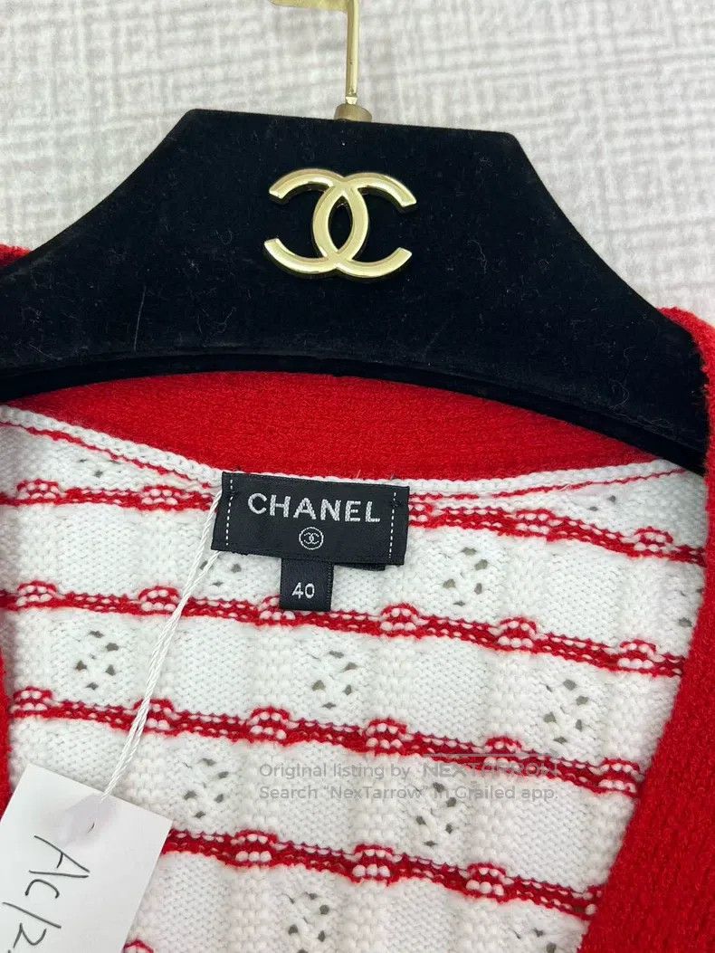 Chanel Chanel 23C early spring vacation red and white striped kni Size S / US 4 / IT 40 - 5 Thumbnail