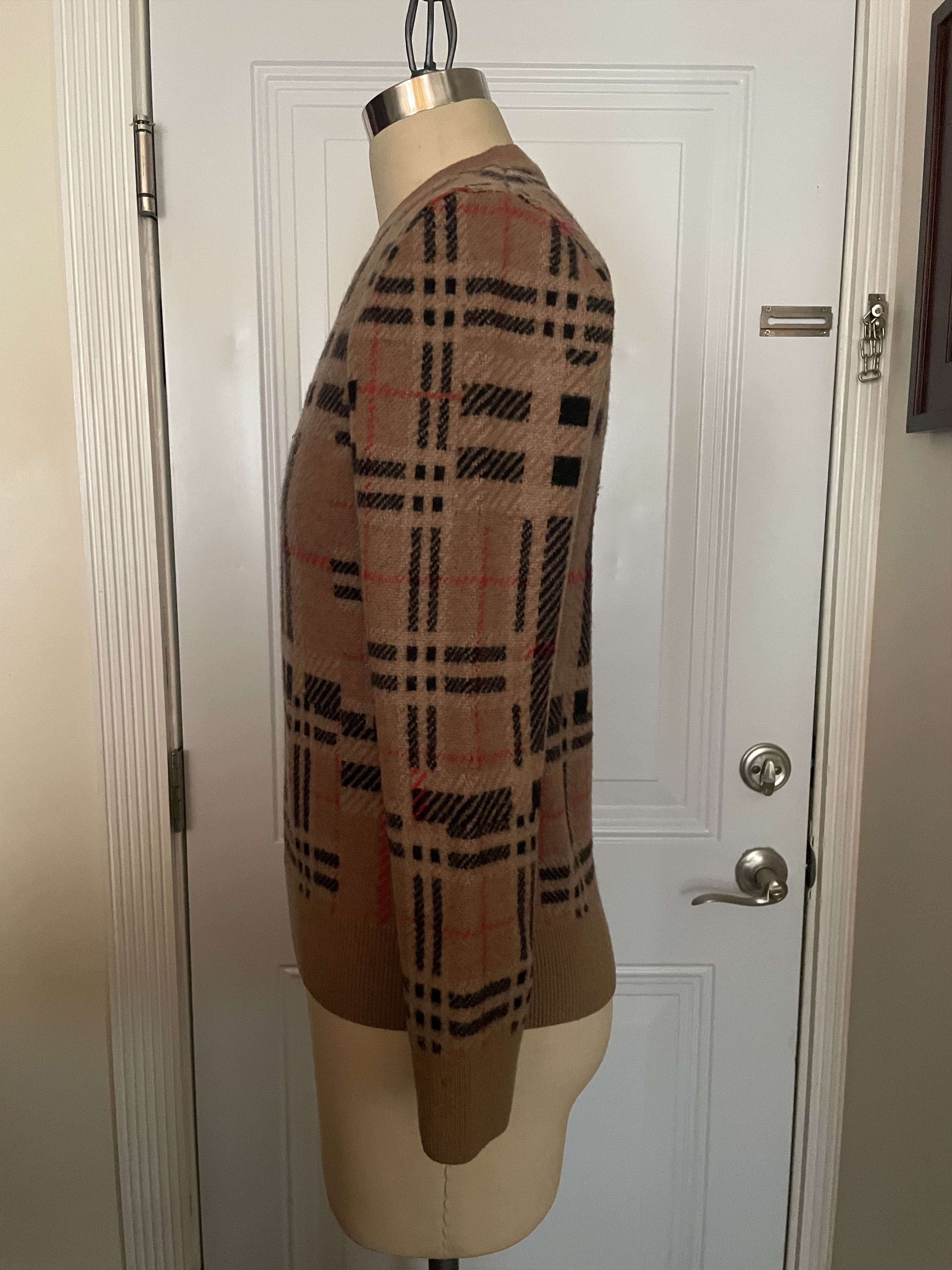 Burberry Burberry chidsey tartan sweater Size US S / EU 44-46 / 1 - 2 Thumbnail