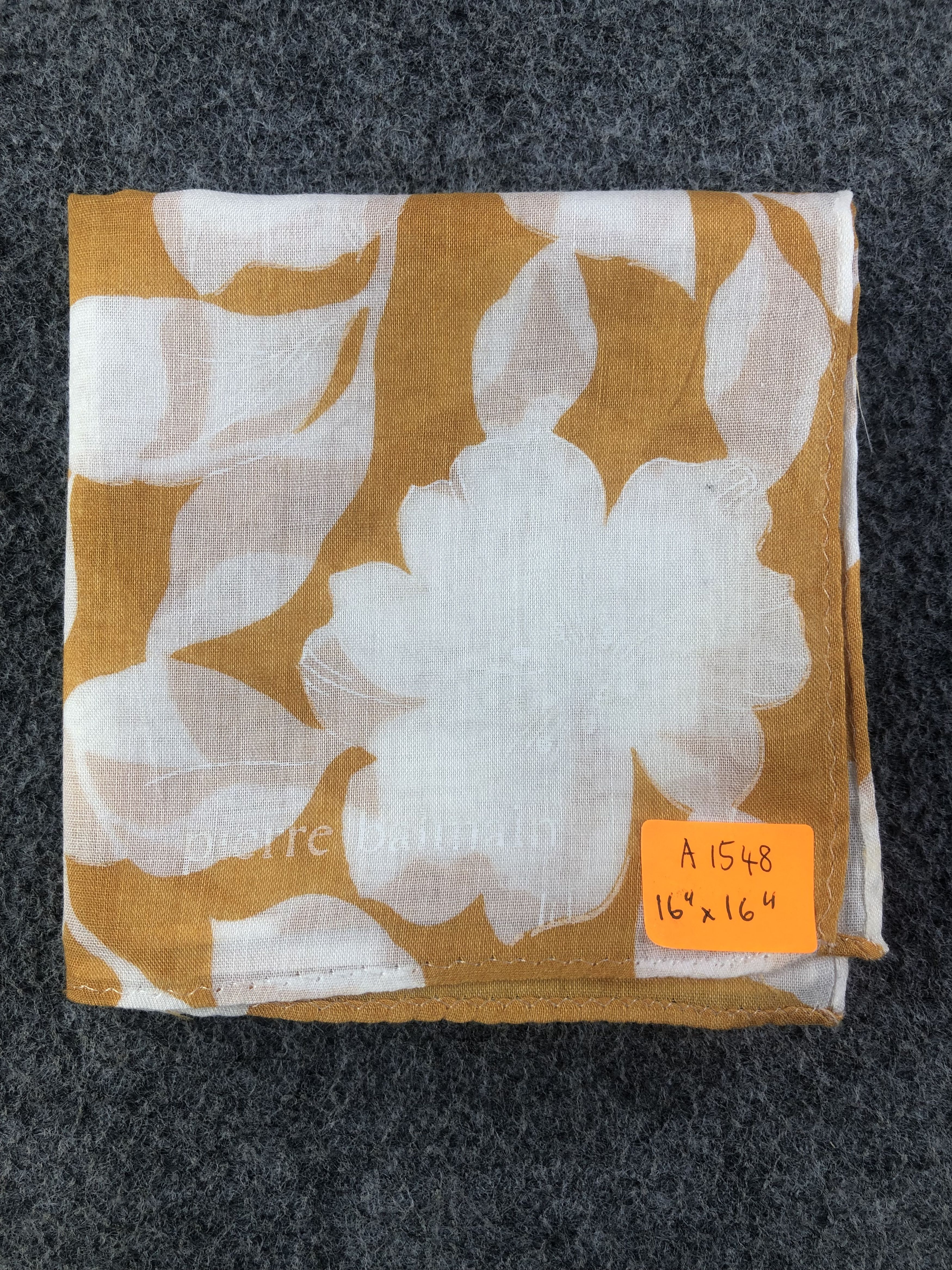 Pierre Balmain Pierre Balmain Handkerchief / Bandana / Neckerchief Size ONE SIZE - 6 Thumbnail