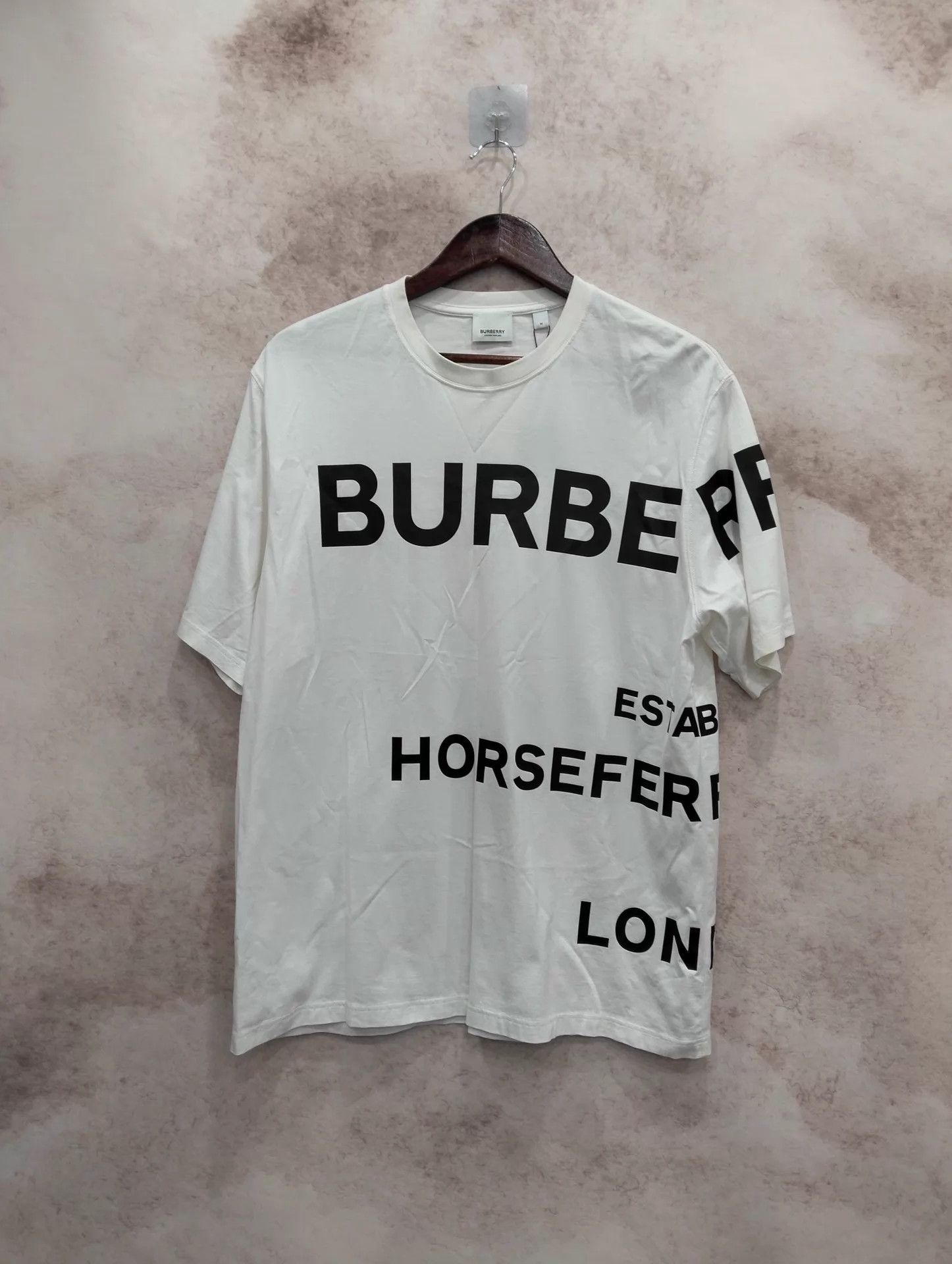 Burberry Burberry White Logo Print Crewneck T-Shirt XS Size US XS / EU 42 / 0 - 1 Thumbnail