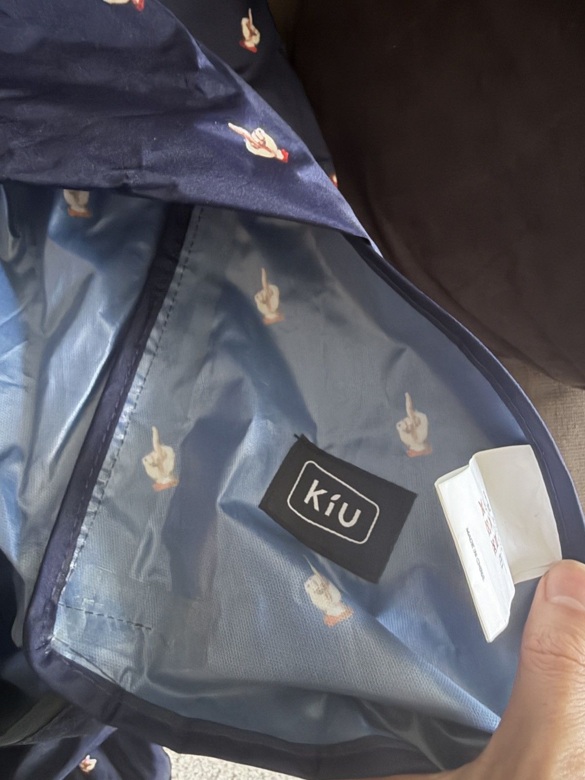 Undercover Undercover x KIU rain poncho Size US M / EU 48-50 / 2 - 5 Thumbnail