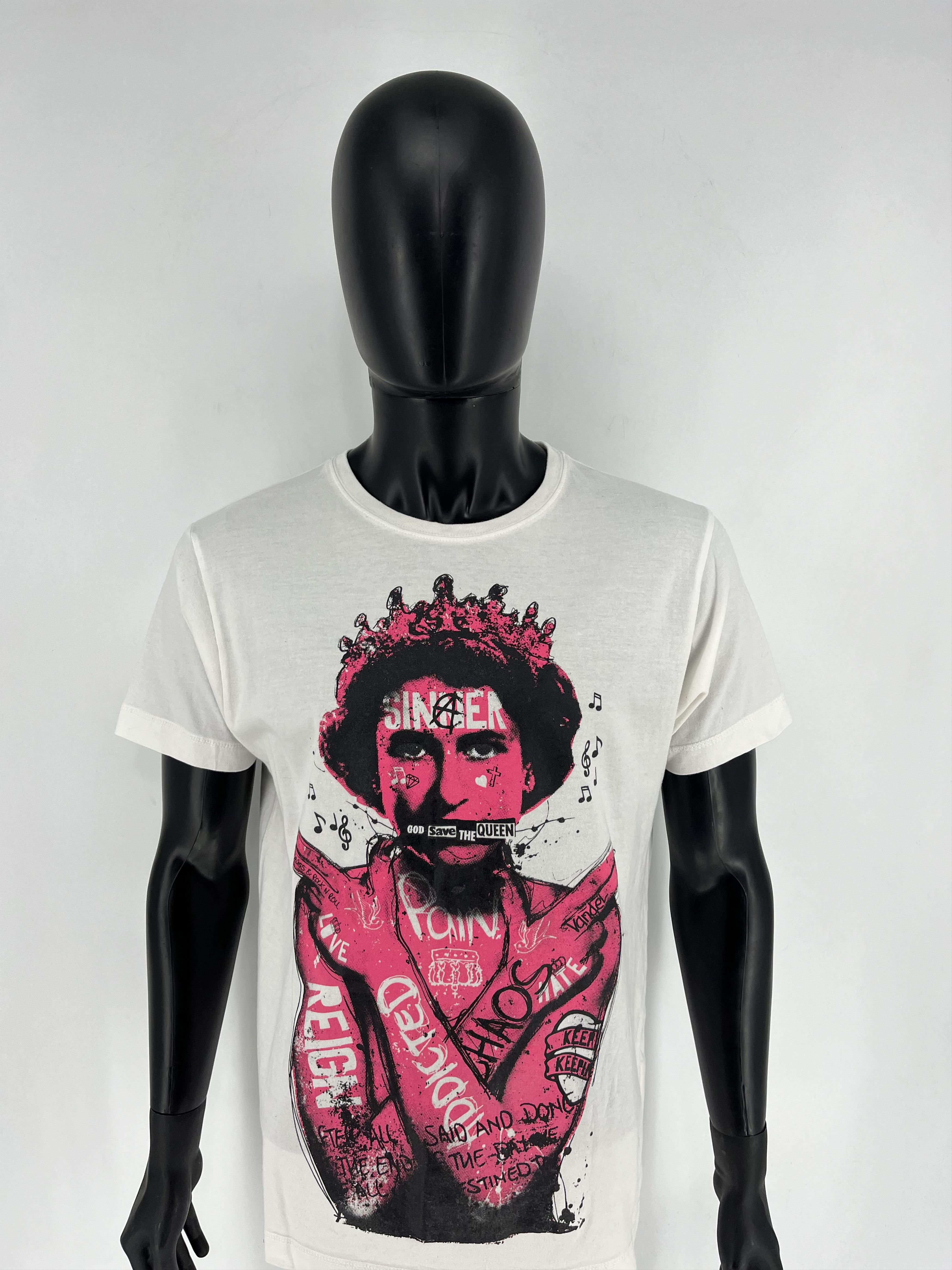 Band Tees Pistol Boutique Mens Fitted White Round GRAFFITI QUEEN Size US L / EU 52-54 / 3 - 5 Thumbnail