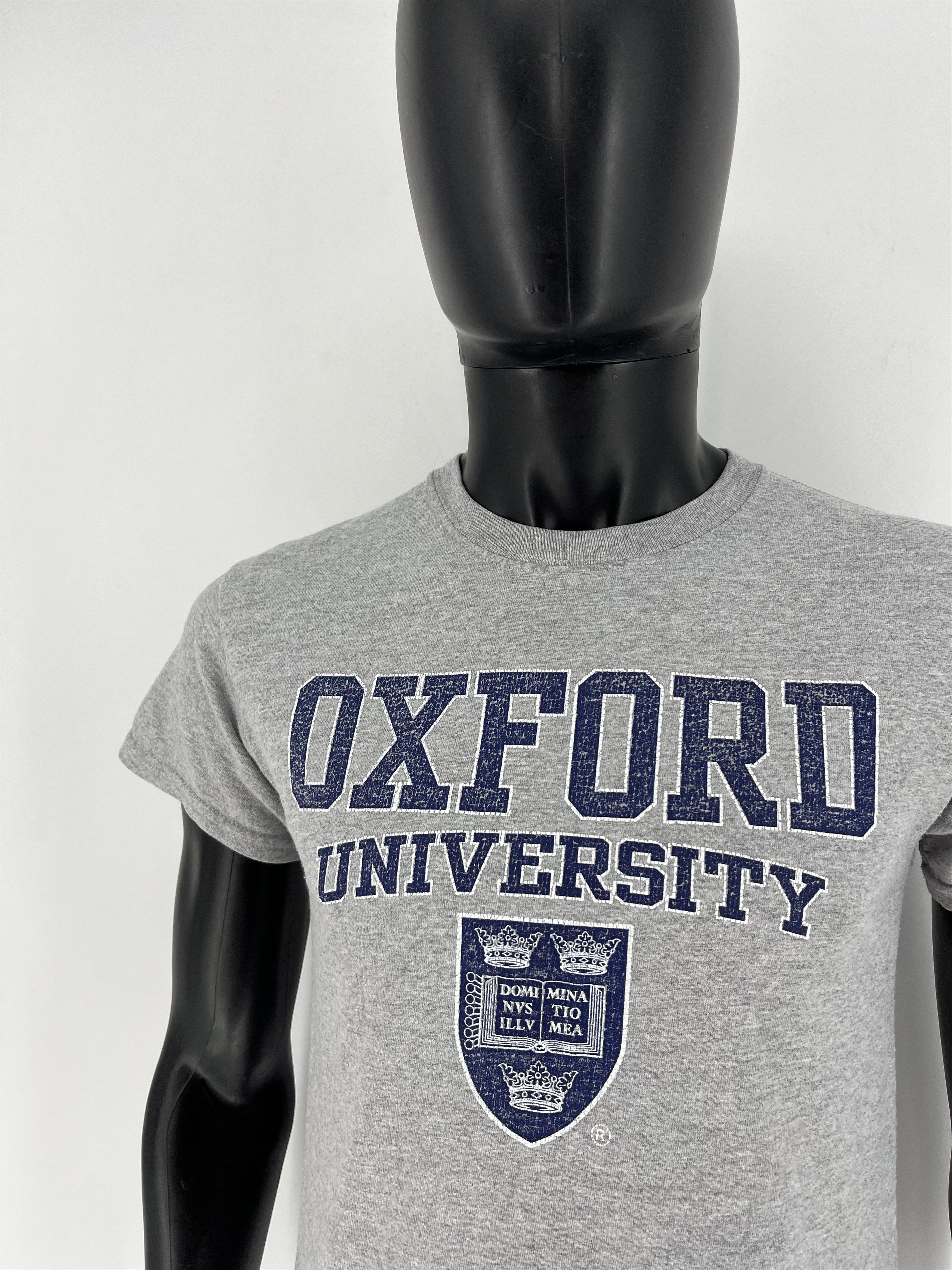 Vintage Vintage Y2K Oxford University 90s tshirt Size US L / EU 52-54 / 3 - 6 Thumbnail