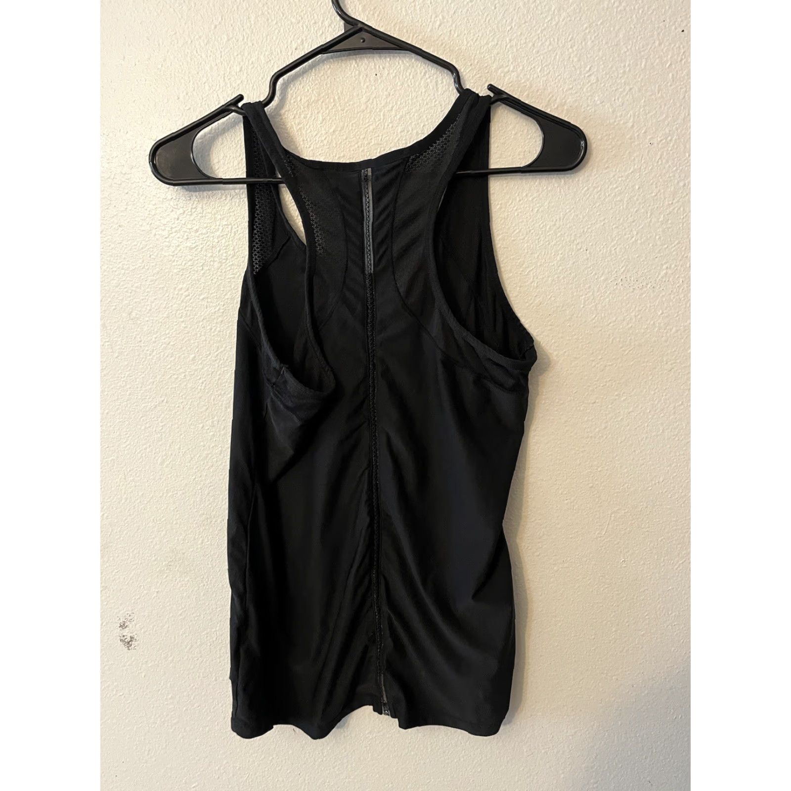 Avia Avia Tank Women's M Black Polyester Blend Performance Tank Top Racerback Short Sleeve Pullover Activewear Gym & Training Summer Womens M Black Stripe? Size M / US 6-8 / IT 42-44 - 3 Thumbnail