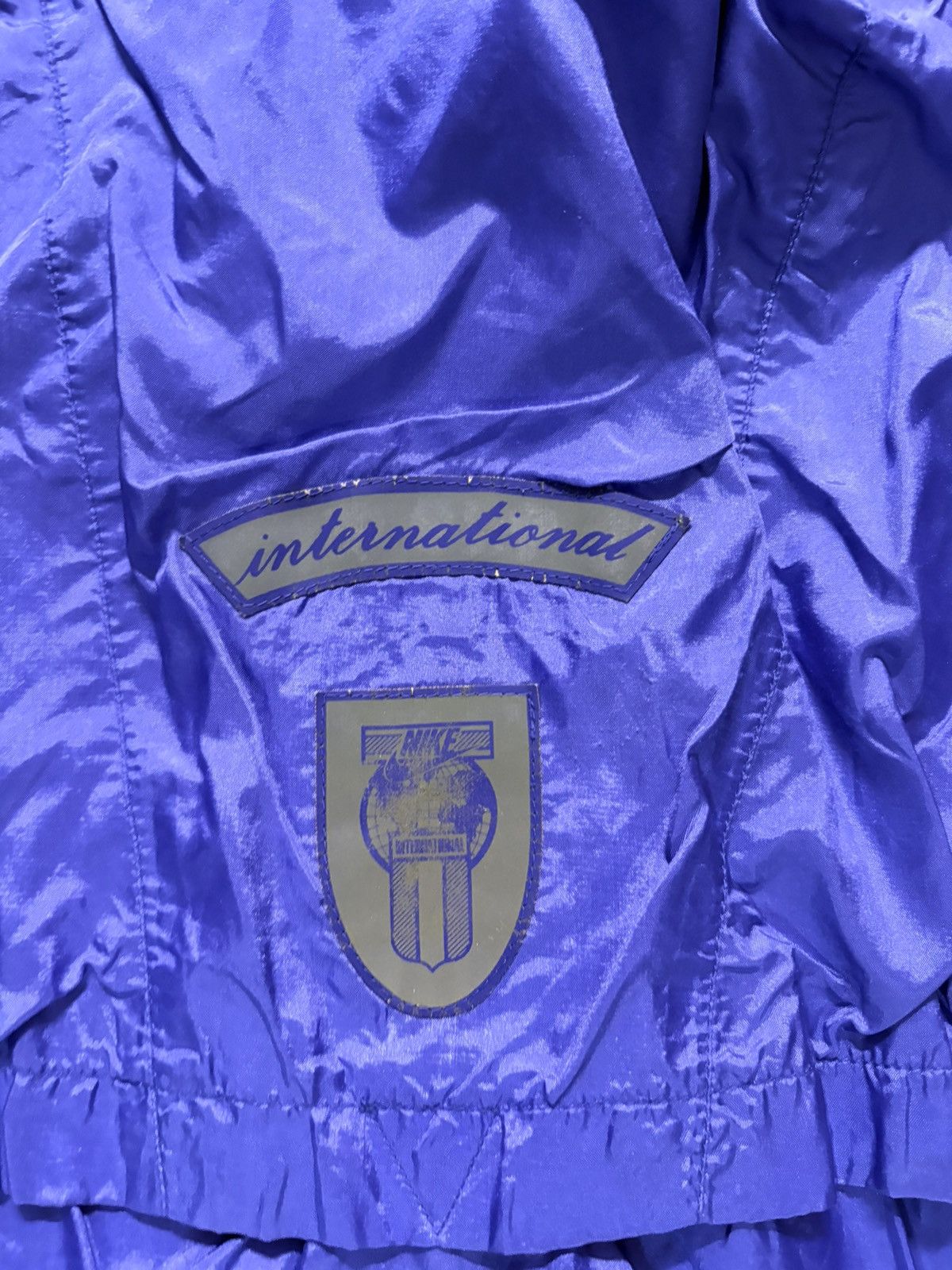 Nike 80’s Nike International Detachable Hood Windbreaker Size US M / EU 48-50 / 2 - 5 Thumbnail