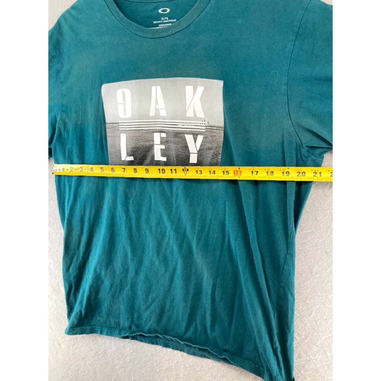 Oakley Oakley T-Shirt Mens XL Blue Graphic Print Outdoor Comfort Crew Neck Short Sleeve Jersey Cotton Blend Regular Fit Size US XL / EU 56 / 4 - 3 Thumbnail