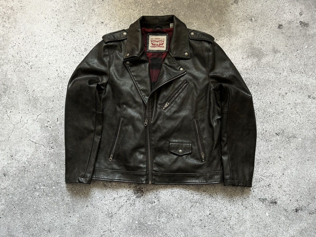 image of Levis x Levis Vintage Clothing Levi’S Faux Leather Ramones Motor Jacket in Black/Brown (Size XL)