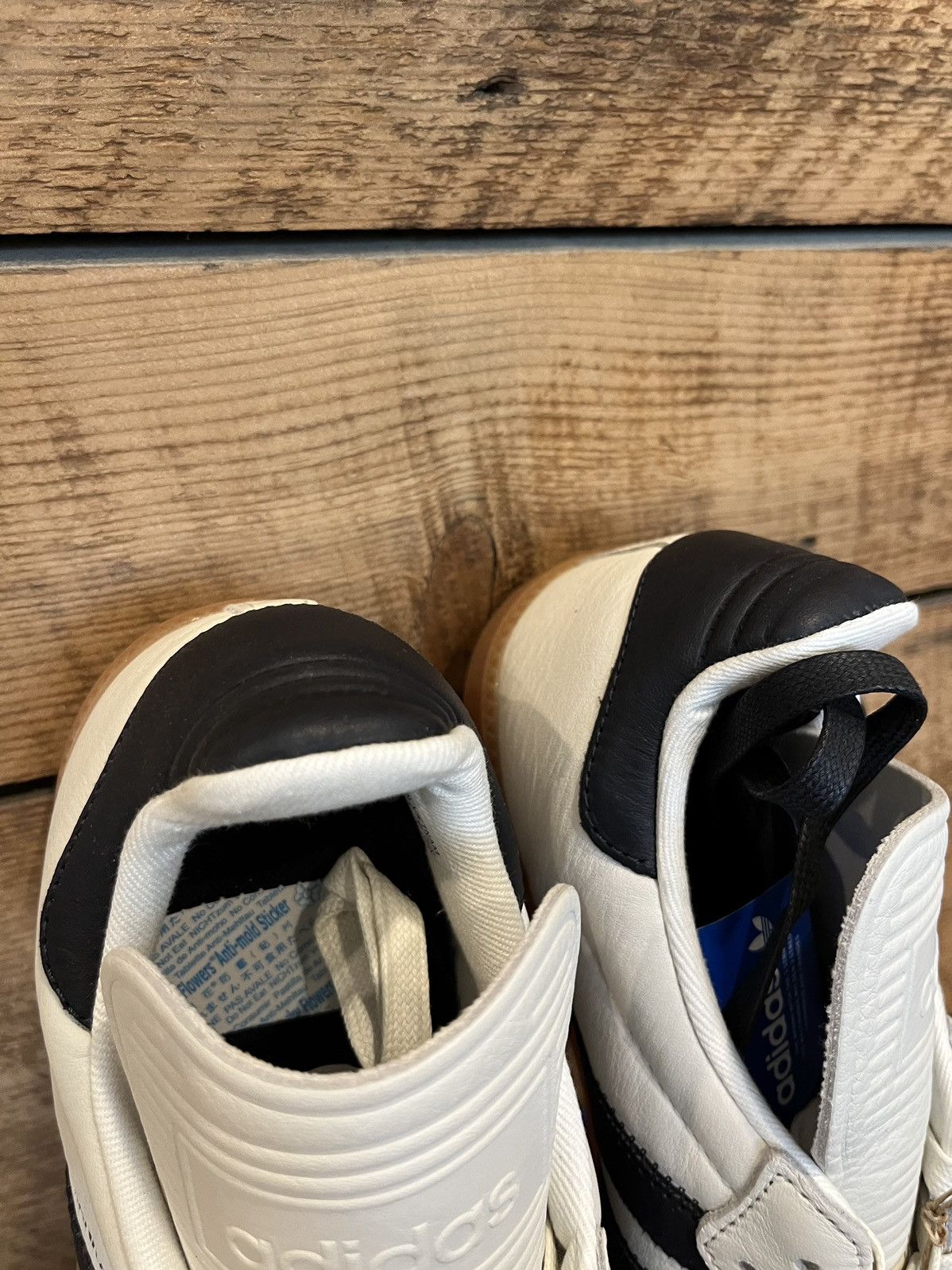 Adidas × Pharrell adidas x Pharrell Samba Human Race Cloud White HP3383 Size 9 Size US 9 / EU 42 - 8 Thumbnail