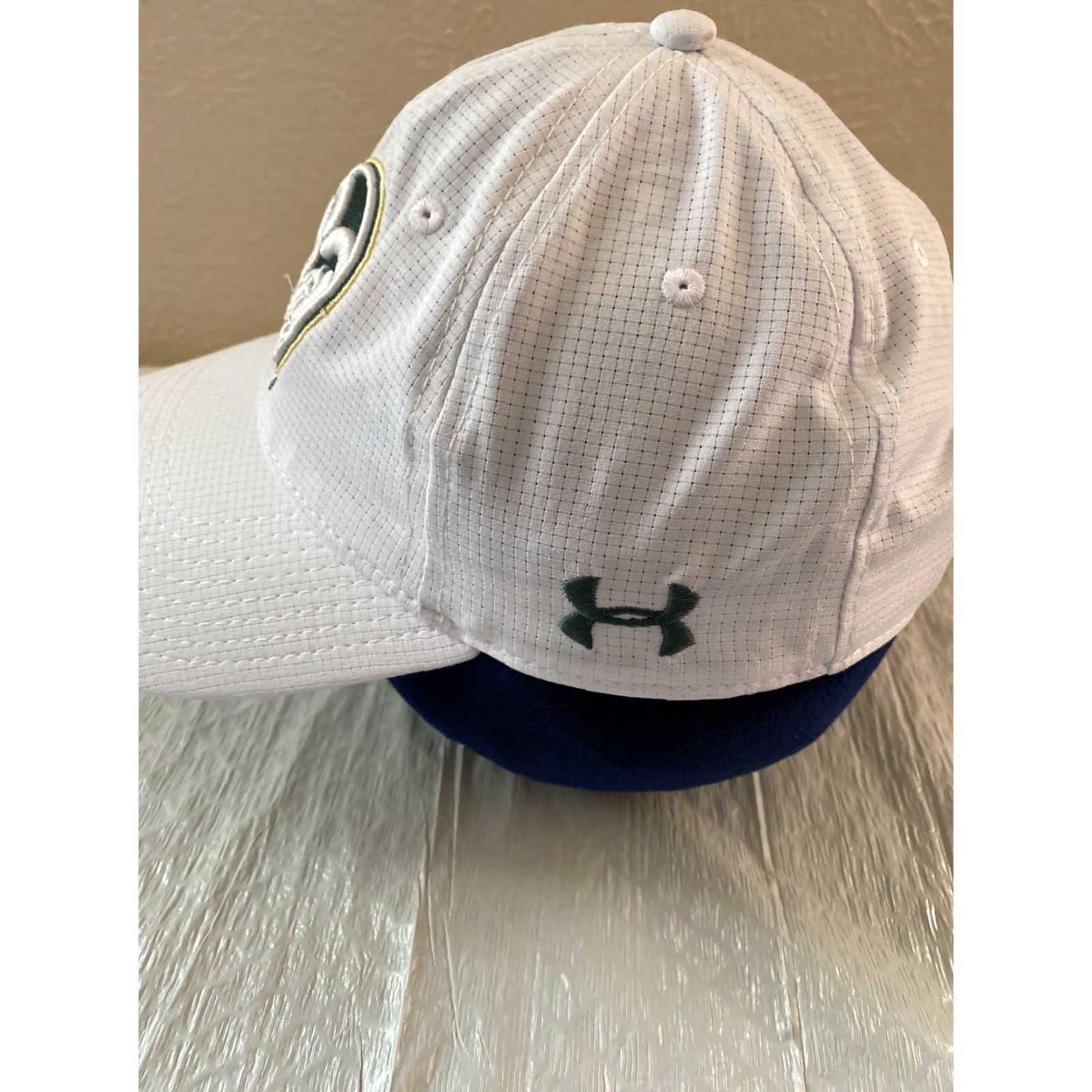 Under Armour Under Armour Adjustable Baseball Cap - Solid White - Lightweight Men's Hat Size ONE SIZE - 2 Thumbnail