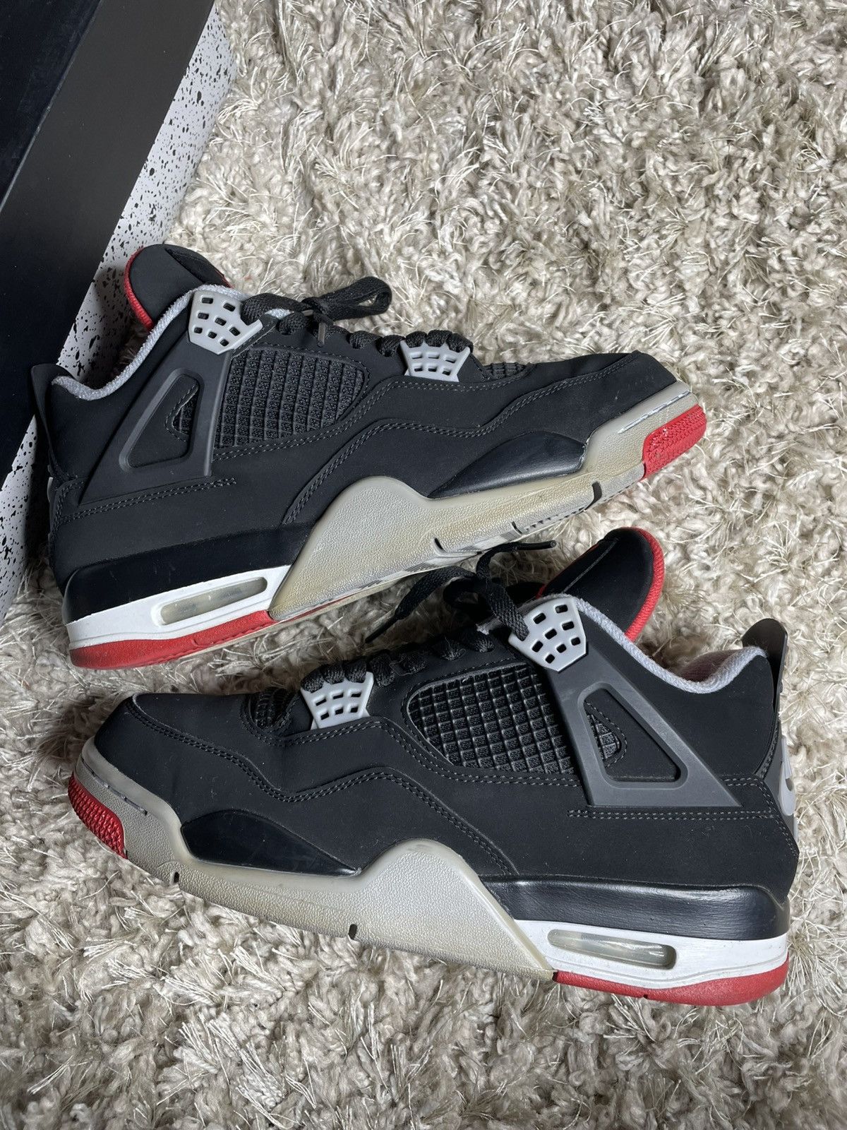Jordan Brand Jordan 4 Bred Size US 9 / EU 42 - 2 Thumbnail