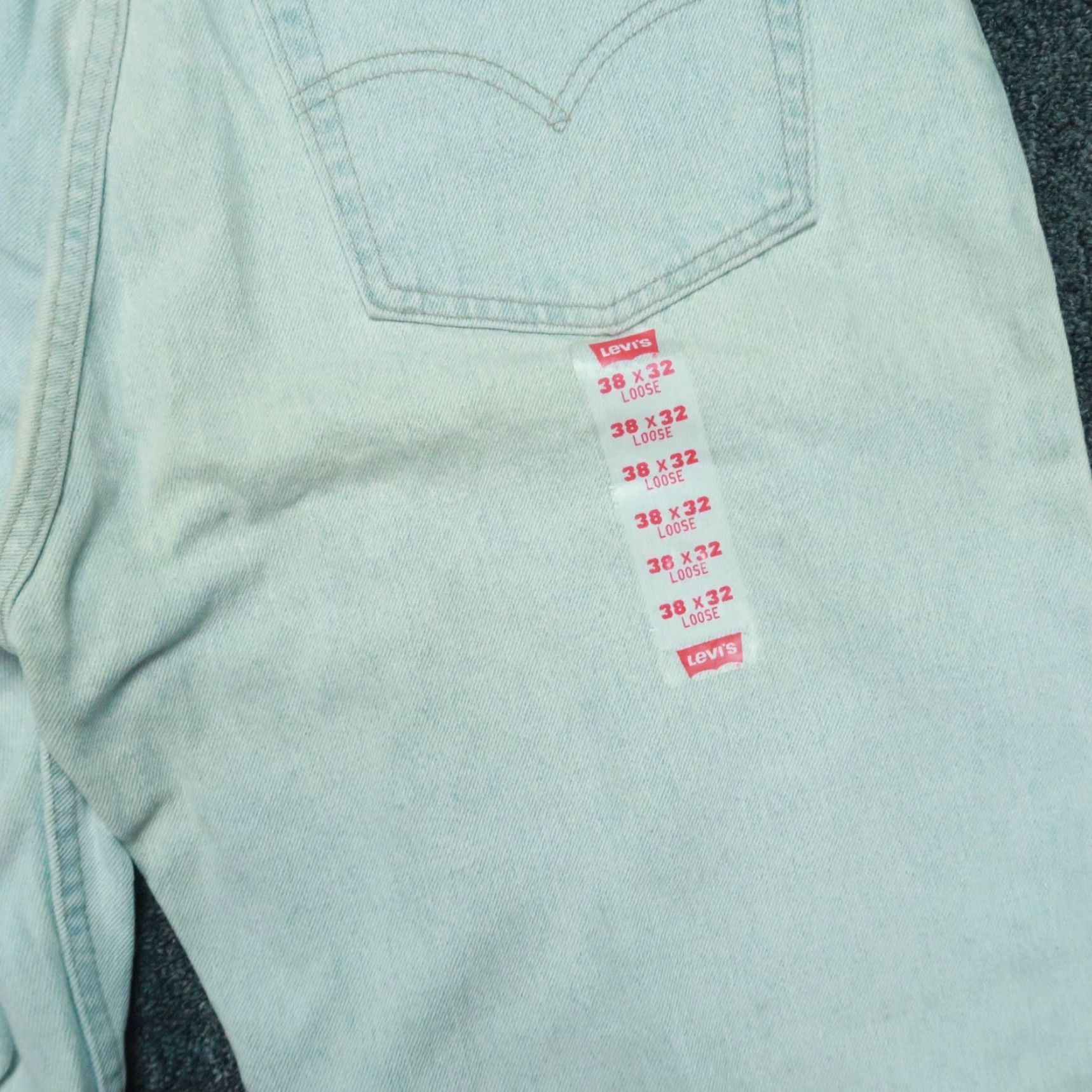 Levi's VINTAGE Levi's Jeans Mens 37x32 Blue 560 Tapered Leg Loose Fit 90s USA Irregular Size US 37 - 7 Thumbnail