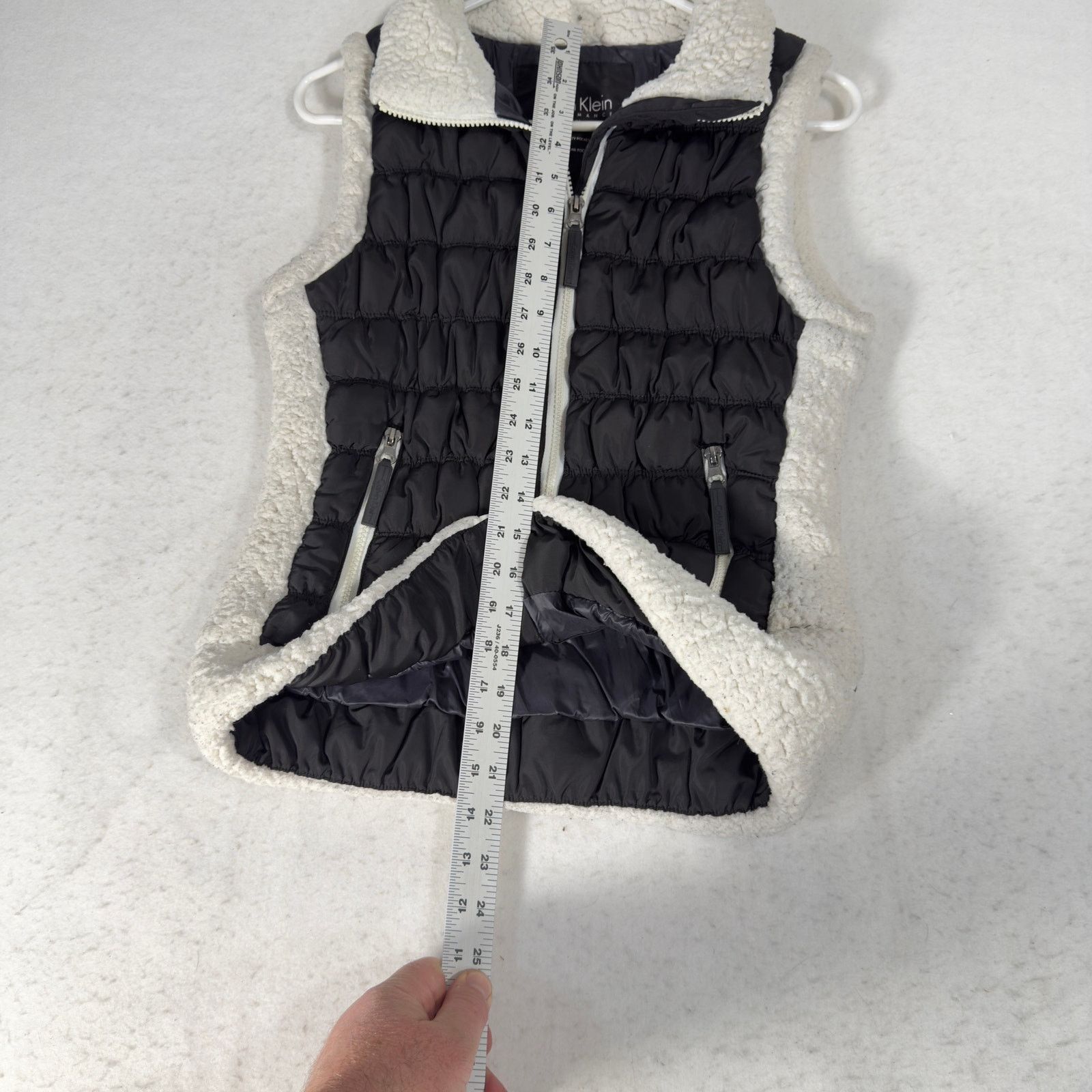 Robert Talbott Calvin Klein Performance Puffer Vest Woman M Zip Pockets Size M / US 6-8 / IT 42-44 - 6 Thumbnail