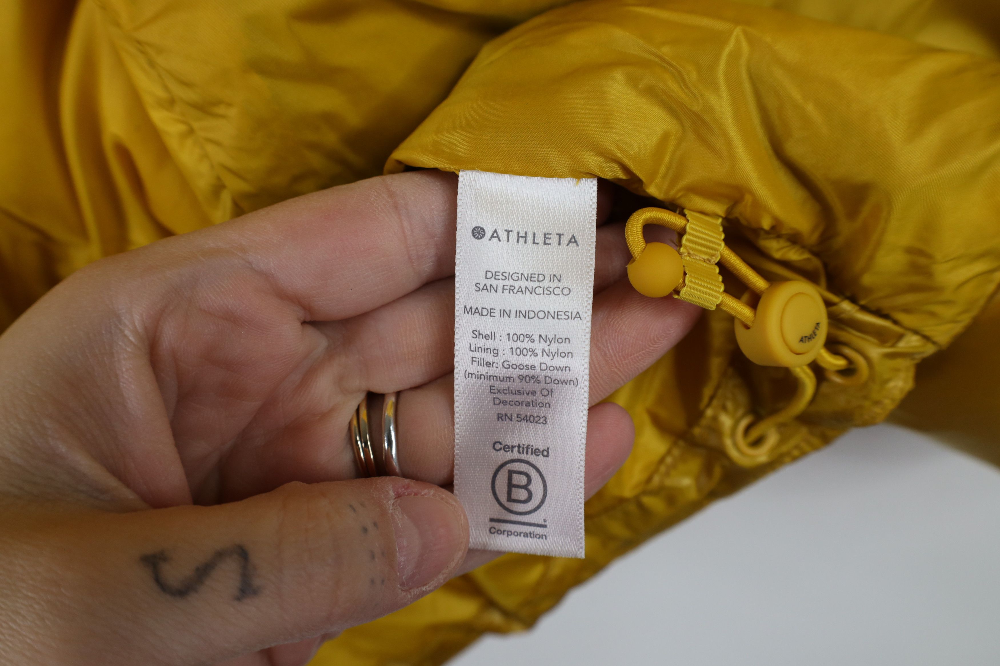 Athleta × Vintage Athleta Lofty Duck Down Full Zip Puffer Vest Jacket Gold Size M / US 6-8 / IT 42-44 - 8 Thumbnail