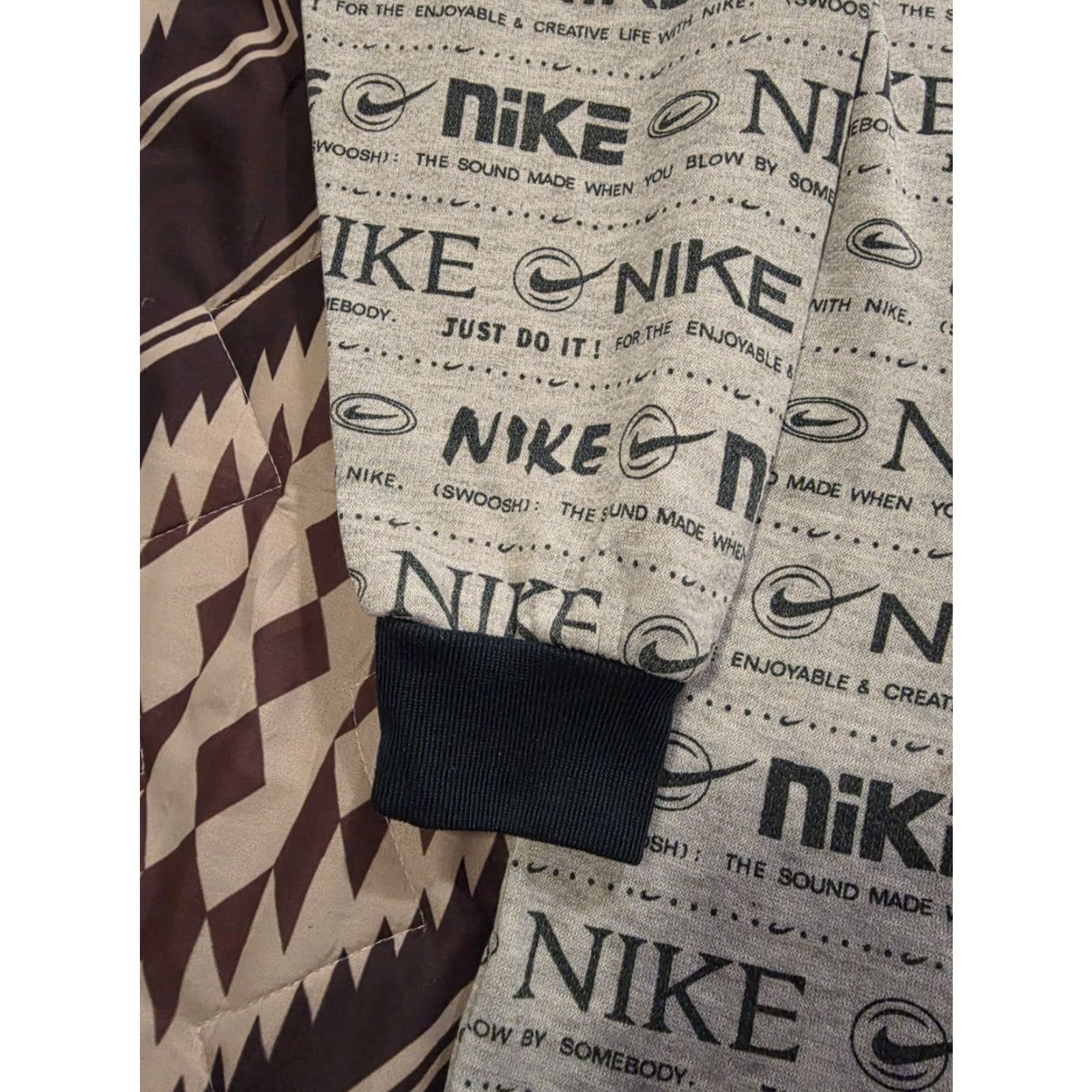 Nike VINTAGE Nike Collared Fleece Pullover Rugby AOP All Over Print Mens OSFA XL Gray Nike Logo Graphic Print 80s Hip Hop Rare Sweatshirt Size US XL / EU 56 / 4 - 4 Thumbnail