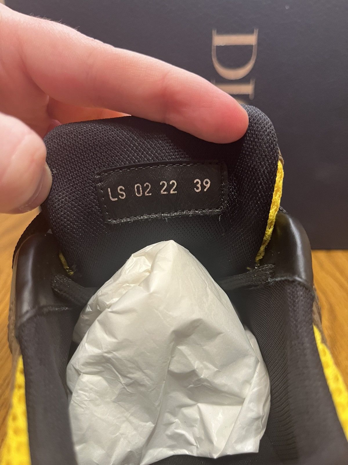 Dior Dior B22 Sneaker Ebony/Camel Size US 6 / EU 39 - 6 Thumbnail