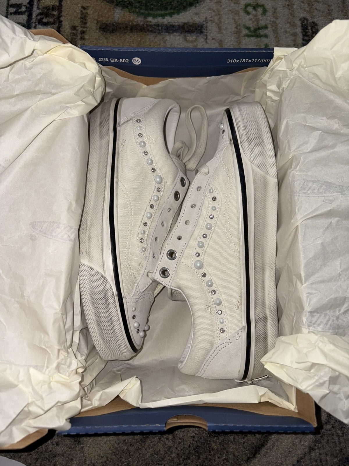 Vans Vans OTW Old Skool 36 Pearlized Pack Marshmellow Size US 7.5 / IT 37.5 - 1 Thumbnail