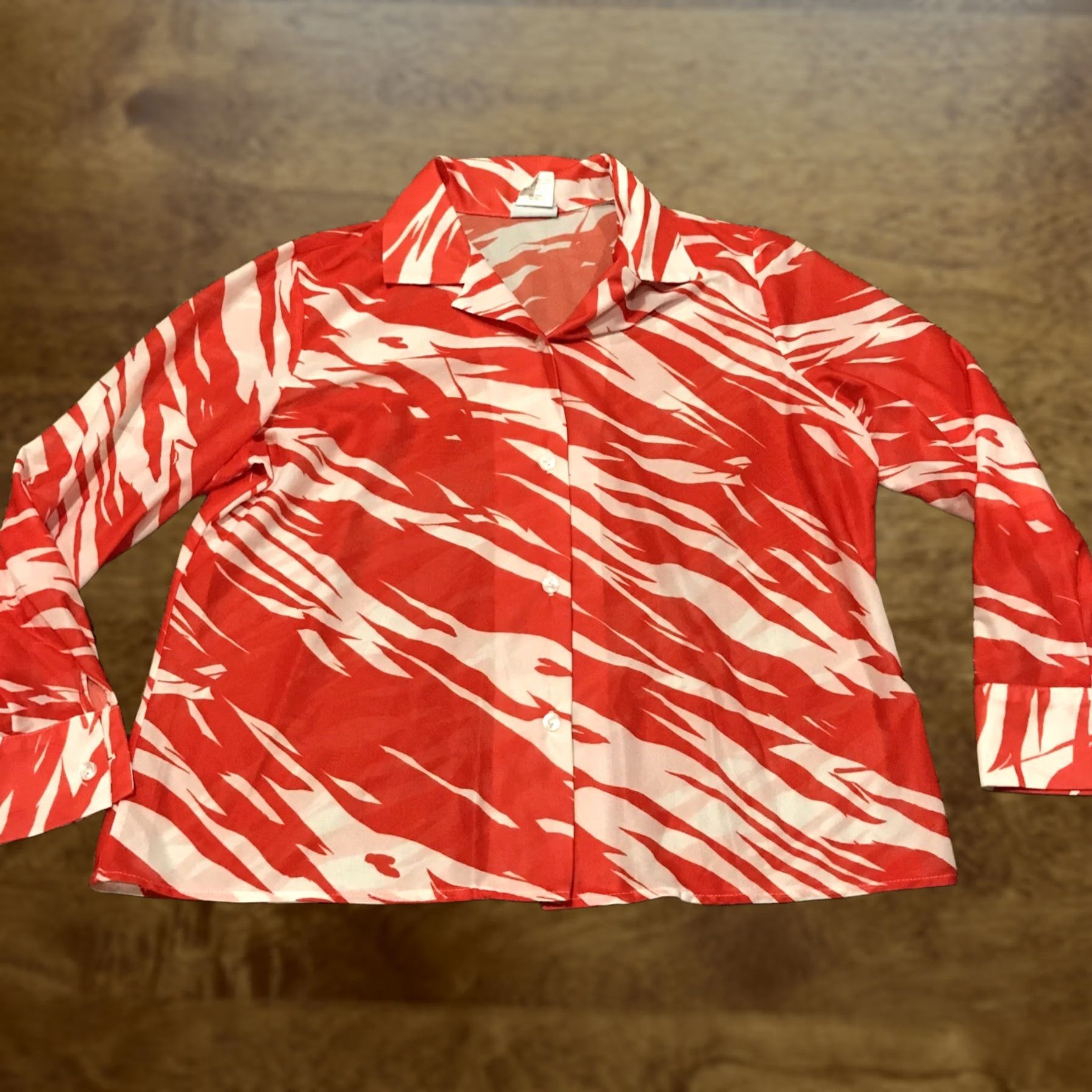 Vintage Vintage Vicki Wayne Woman’S L Polyester Button Up Shirt Red White A31 Size L / US 10 / IT 46 - 1 Thumbnail