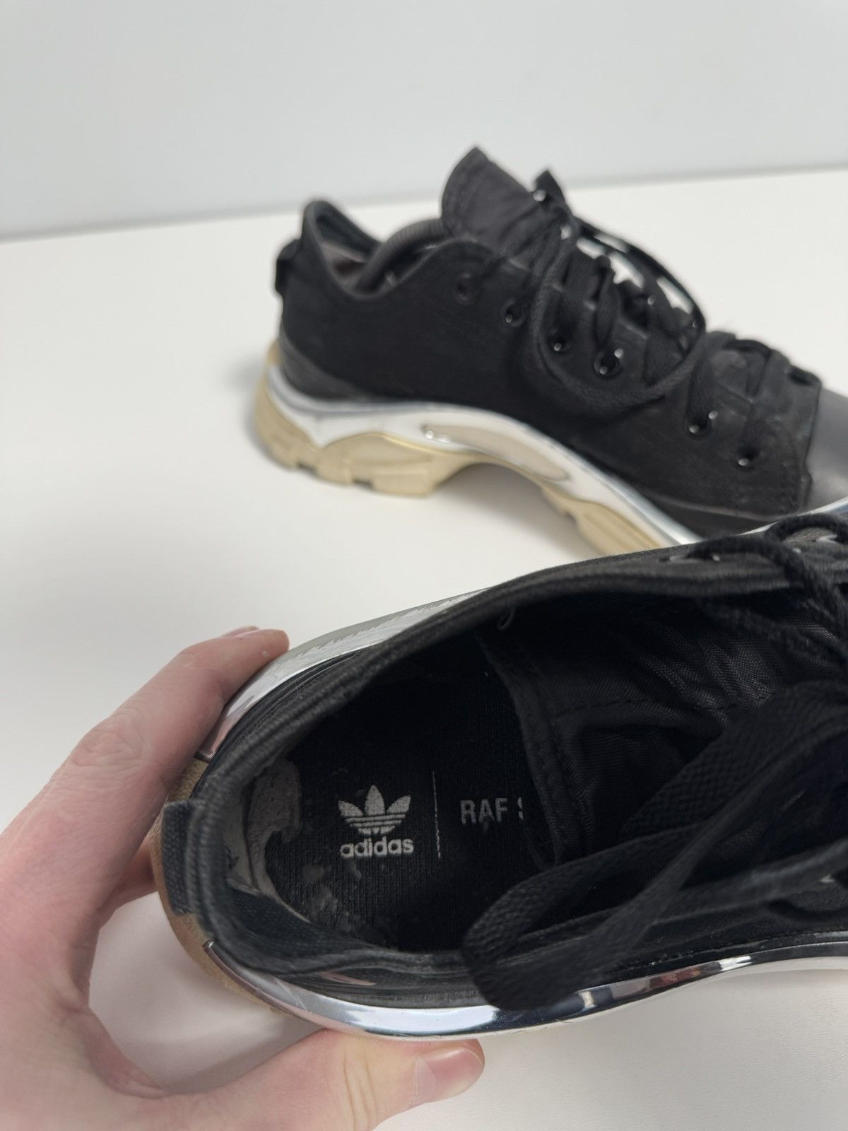Adidas × Raf Simons Adidas X Raf Simons Rare Black Detroit Runner Low Top Size US 8 / EU 41 - 19 Thumbnail