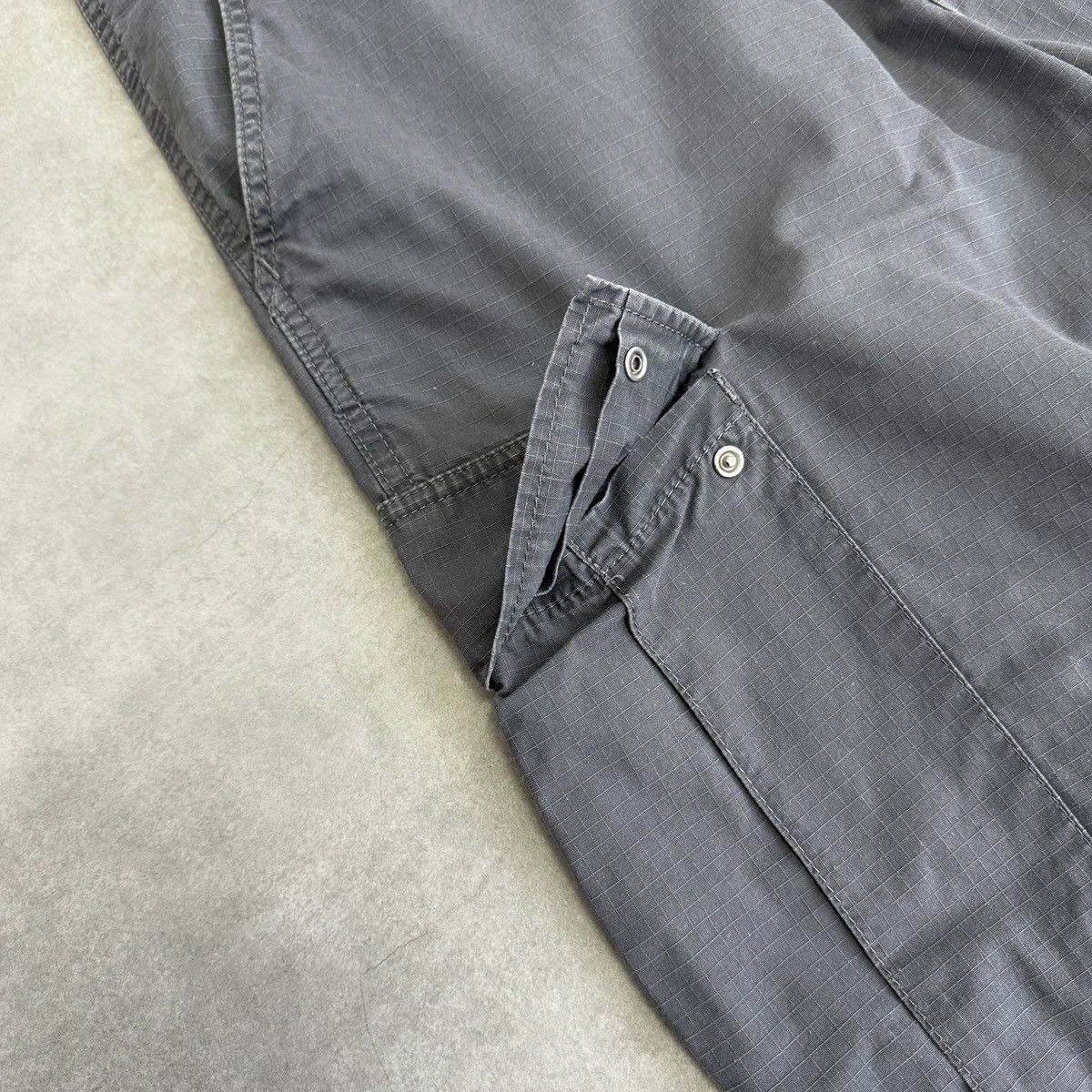 Carhartt Vintage Carhartt Aviation Cargo Pant Gray Men Size 34/32 Size US 34 / EU 50 - 10 Thumbnail