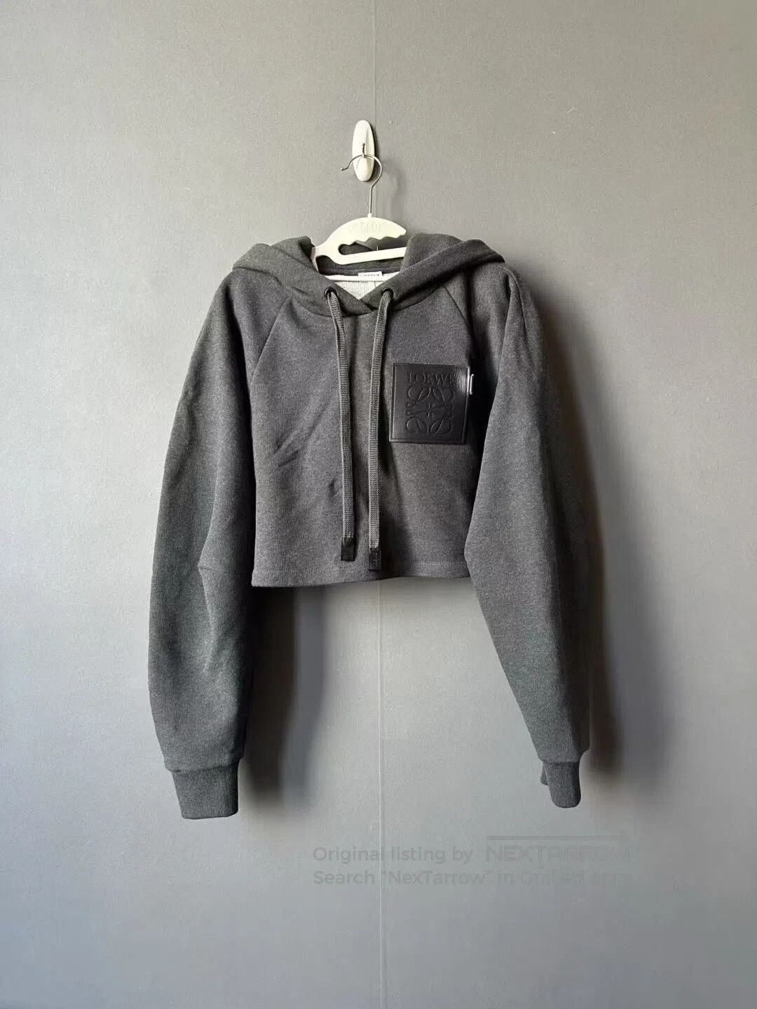 Loewe Loewe Grey Leather Patch Cropped Hoodie| Size XS / US 0-2 / IT 36-38 - 1 Thumbnail