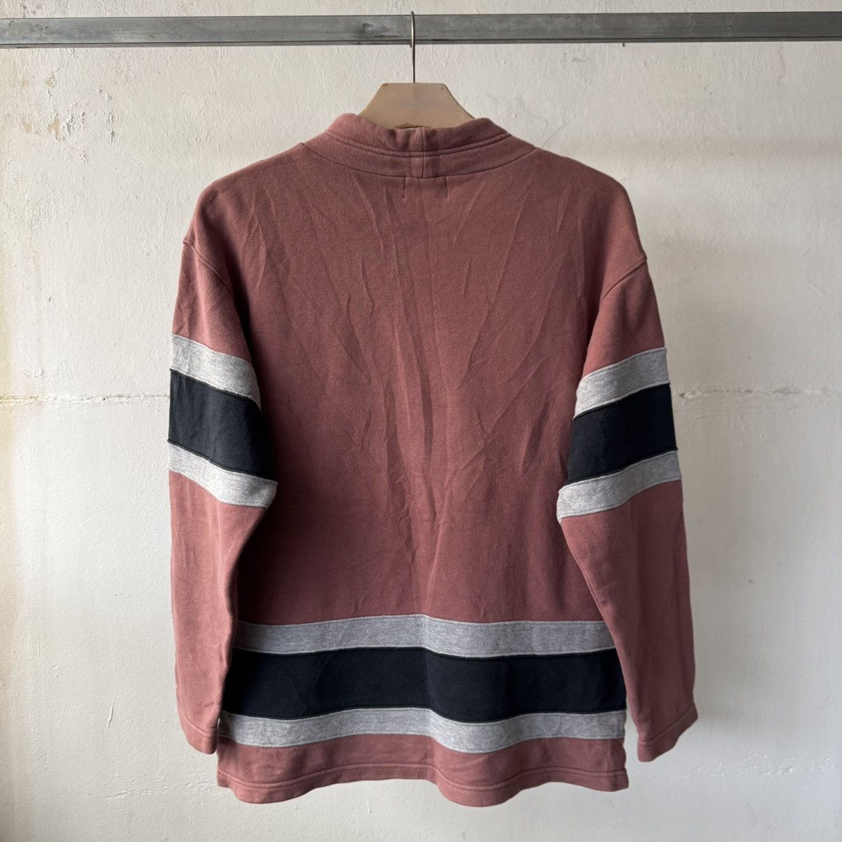 Vintage Vintage 90s Bitch Skateboard Sweatshirt Size US M / EU 48-50 / 2 - 9 Thumbnail