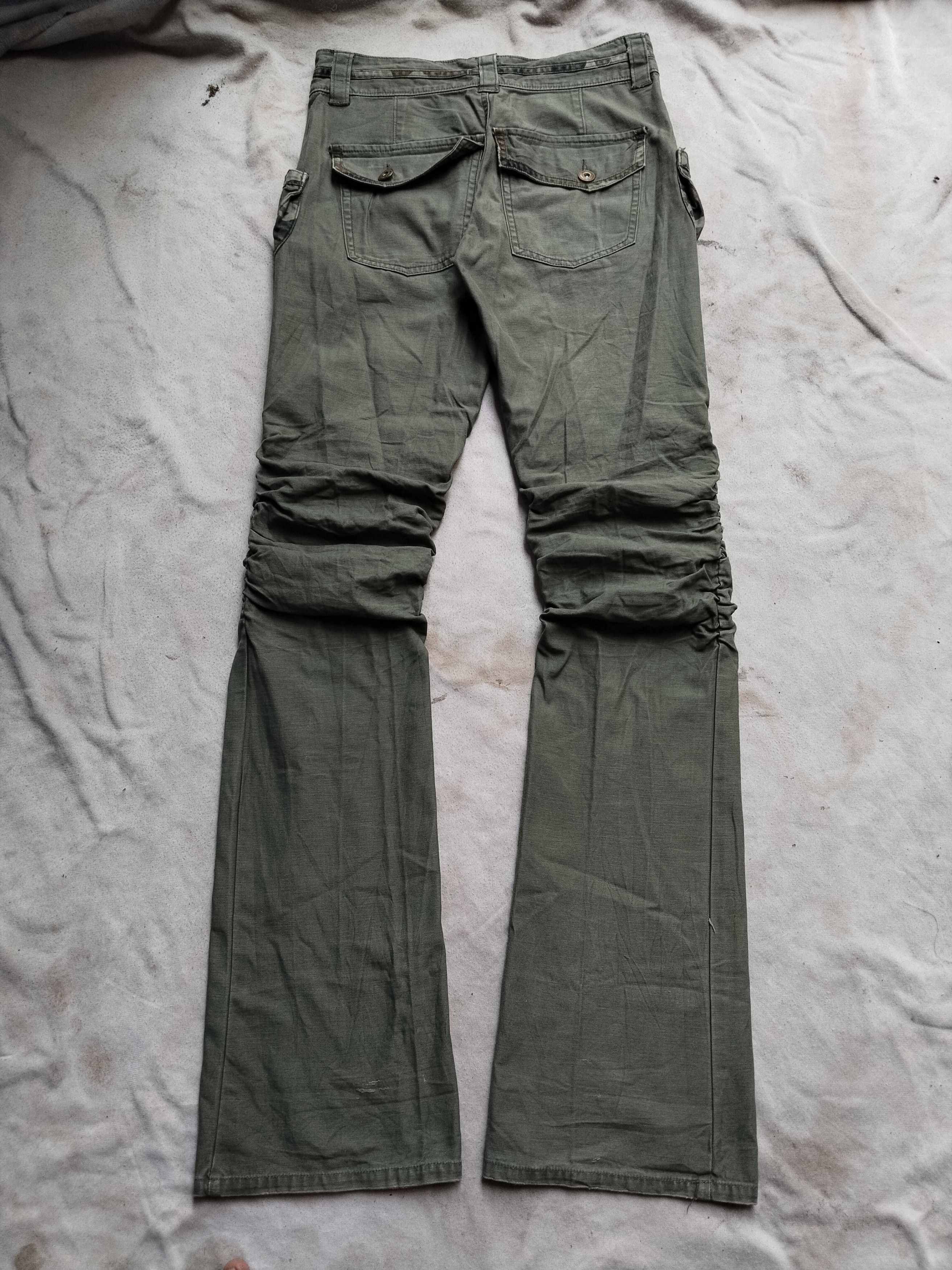 Le Grande Bleu (L.G.B.) Twenty works wringkled knee flared pant Size US 30 / EU 46 - 2 Thumbnail