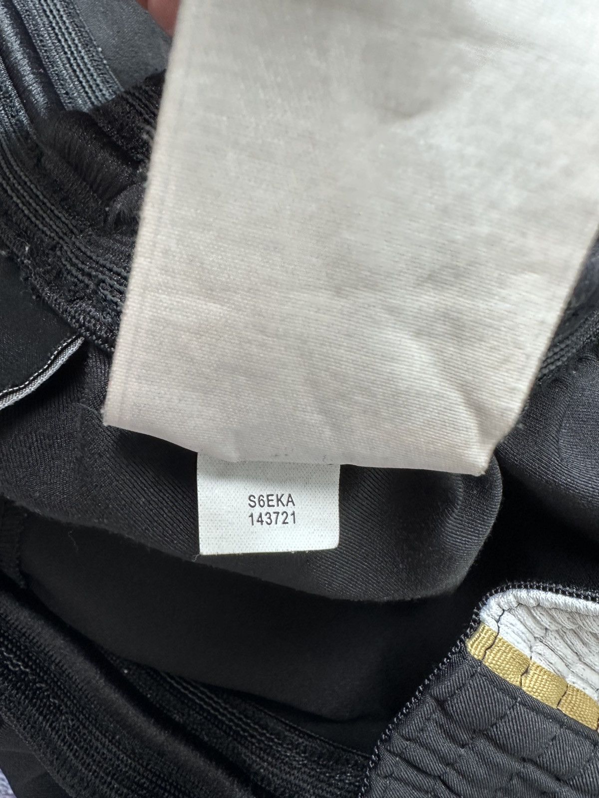 Nike Vintage Nike Total Jersey Shorts Size US 36 / EU 52 - 12 Thumbnail