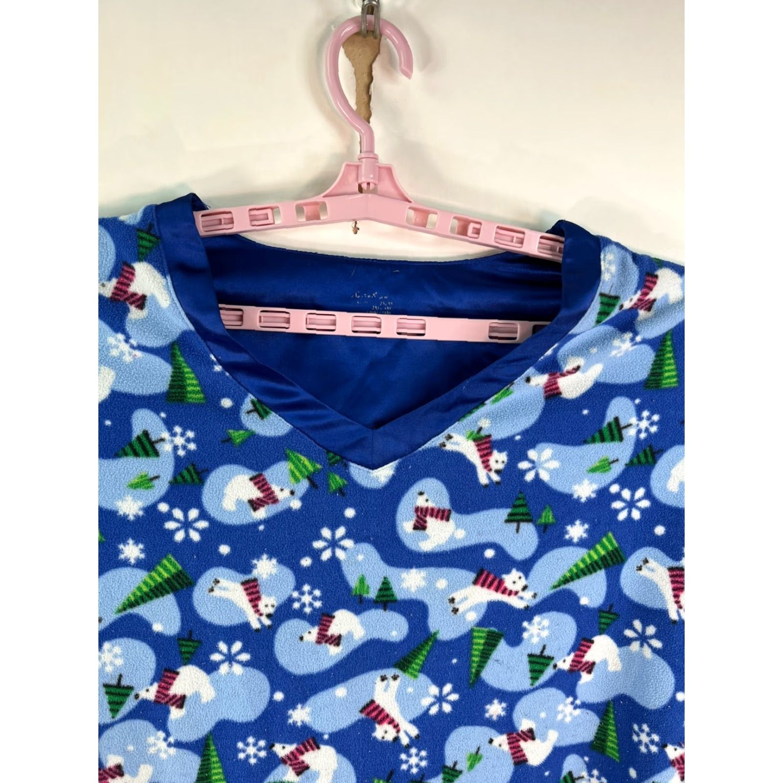Vintage Womens Polar Sleep Shirt Blue 4XL Cozy Fleece Allover Print Nightgown Slee Sleeves Long 37 in 54 in Chest Womens, 80s Classic Theme Size XXL / US 16-18 / IT 52-54 - 2 Thumbnail