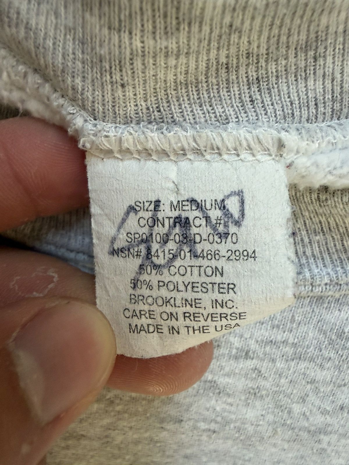 Other Army sweatshirt Size US M / EU 48-50 / 2 - 4 Thumbnail