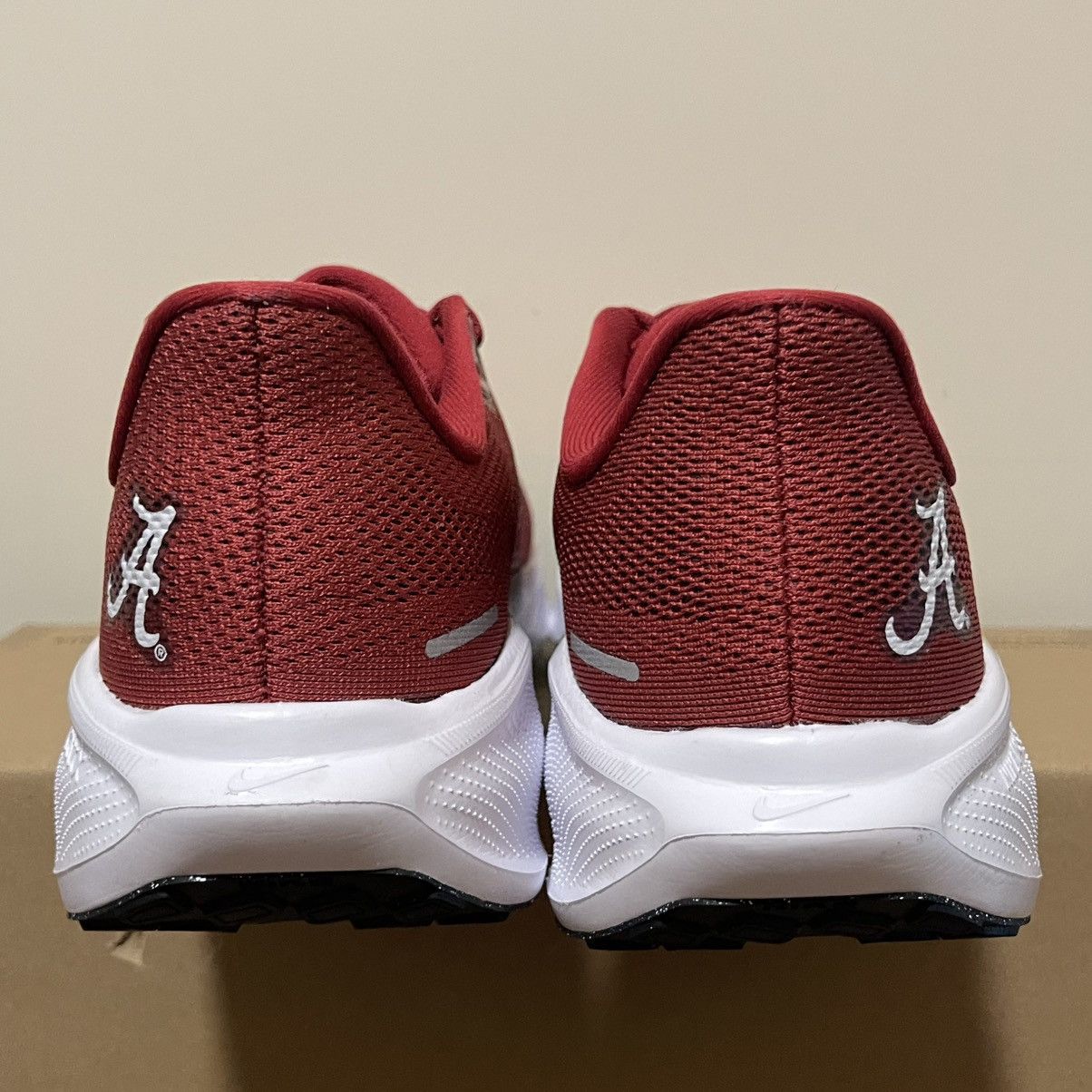 Nike Air Zoom Pegasus 41 Alabama Crimson Tide Men\'s Size 10 IB3264-600 B-Grade Nike Zoom Pegasus 41 Alabama Crimson Tide - IB3264-600 main image 2