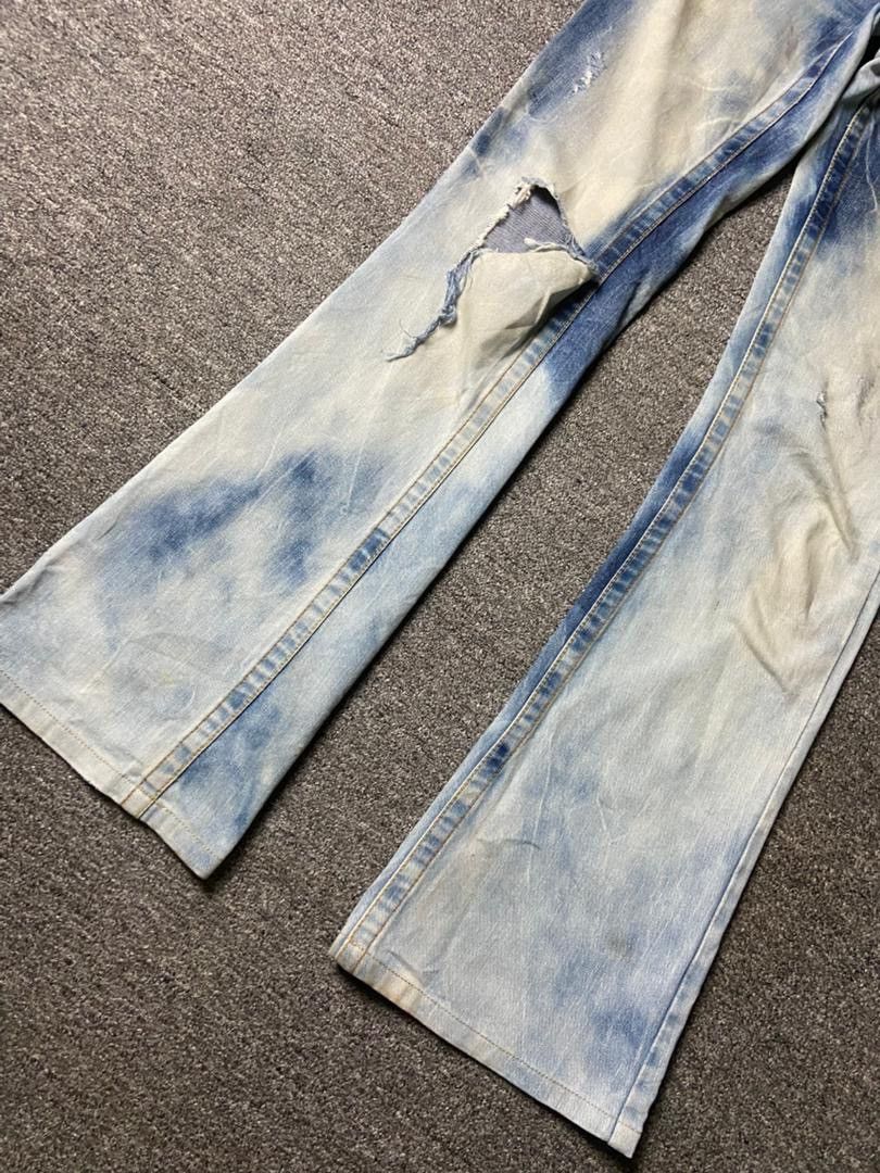Japanese Brand Vintage Red Pepper Low Rise Distressed Flare Jeans (175) Size 29" - 13 Thumbnail
