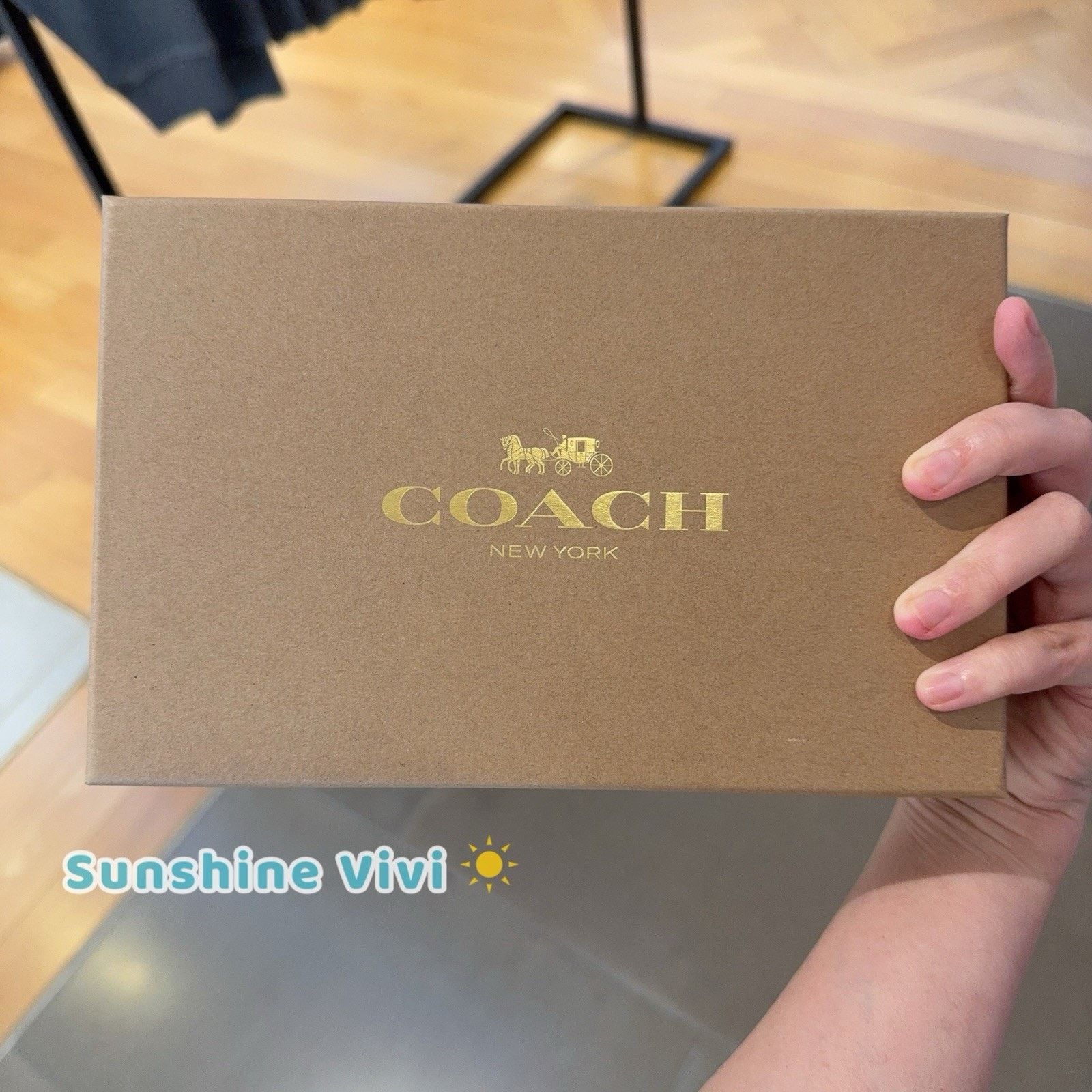 Coach NWT Coach Boxed Mini Wallet On A Chain Floral Chalk CAL70 Size ONE SIZE - 3 Thumbnail