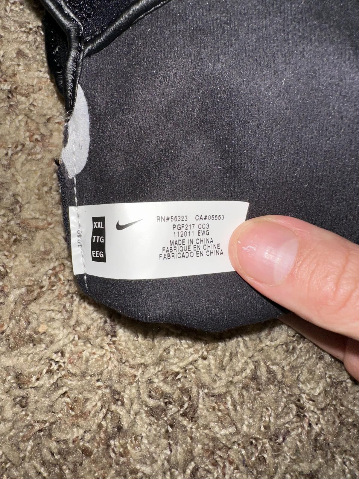 Nike Nike Adult Receiver FootballWhite/Black NFL Issue Gloves Size ONE SIZE - 9 Thumbnail