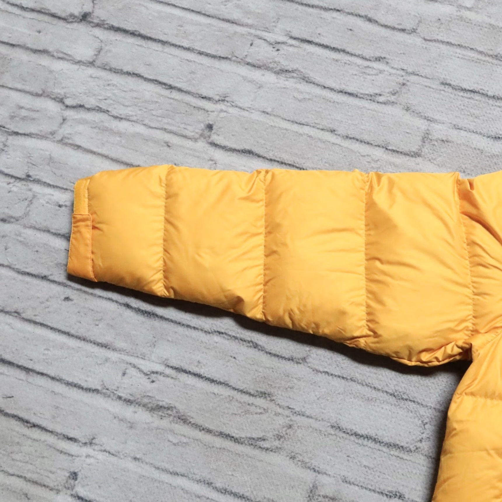 The North Face VINTAGE The North Face Nuptse Quilted Down Jacket Mens M Yellow Tonal Size US M / EU 48-50 / 2 - 5 Thumbnail